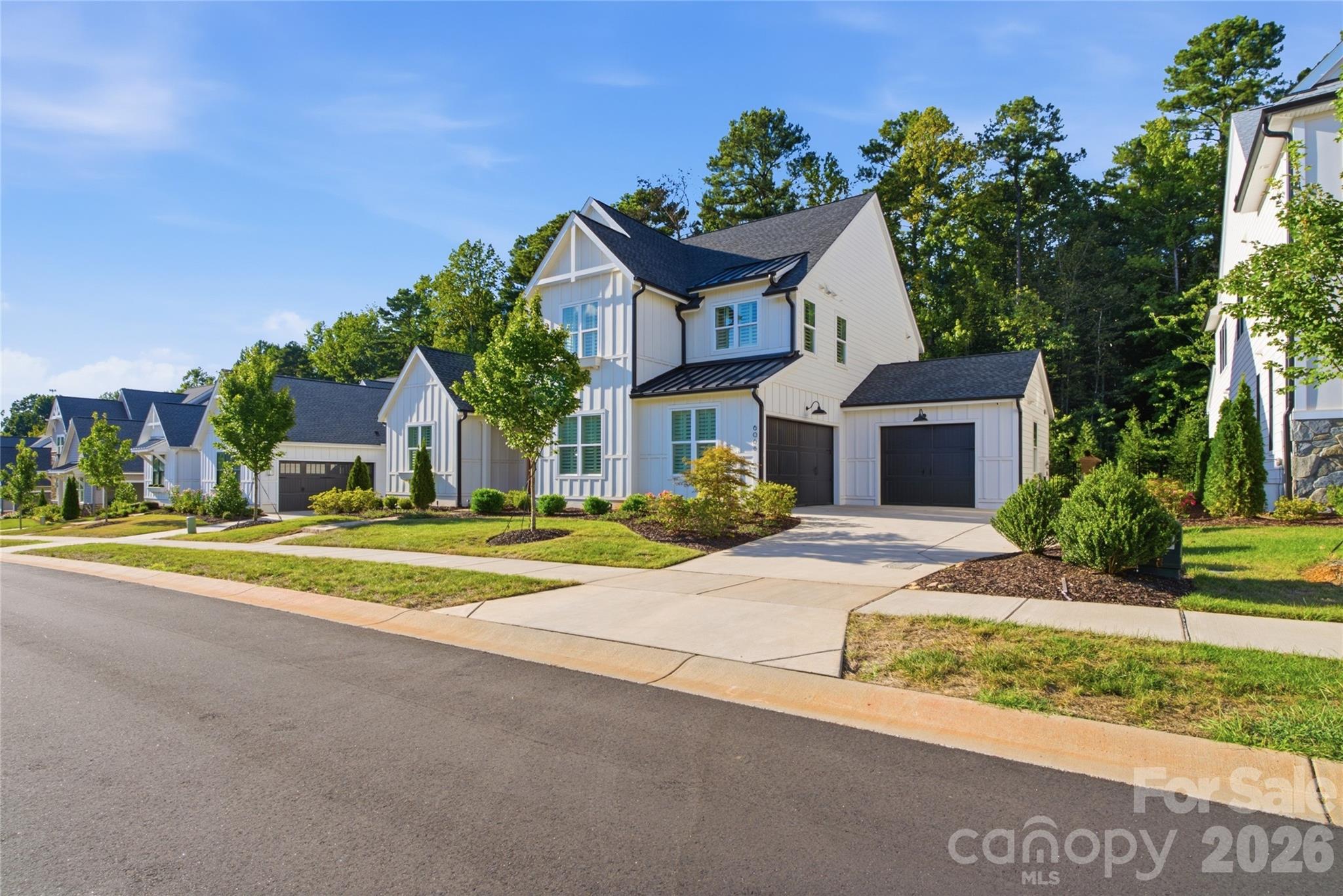 Single Family Residence at 6068 Holden Court, Fort Mill, photo 29 of 34