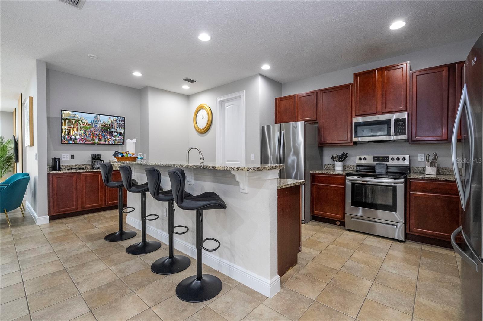 Single Family Residence at 7639 WILMINGTON LOOP, KISSIMMEE, photo 6 of 96
