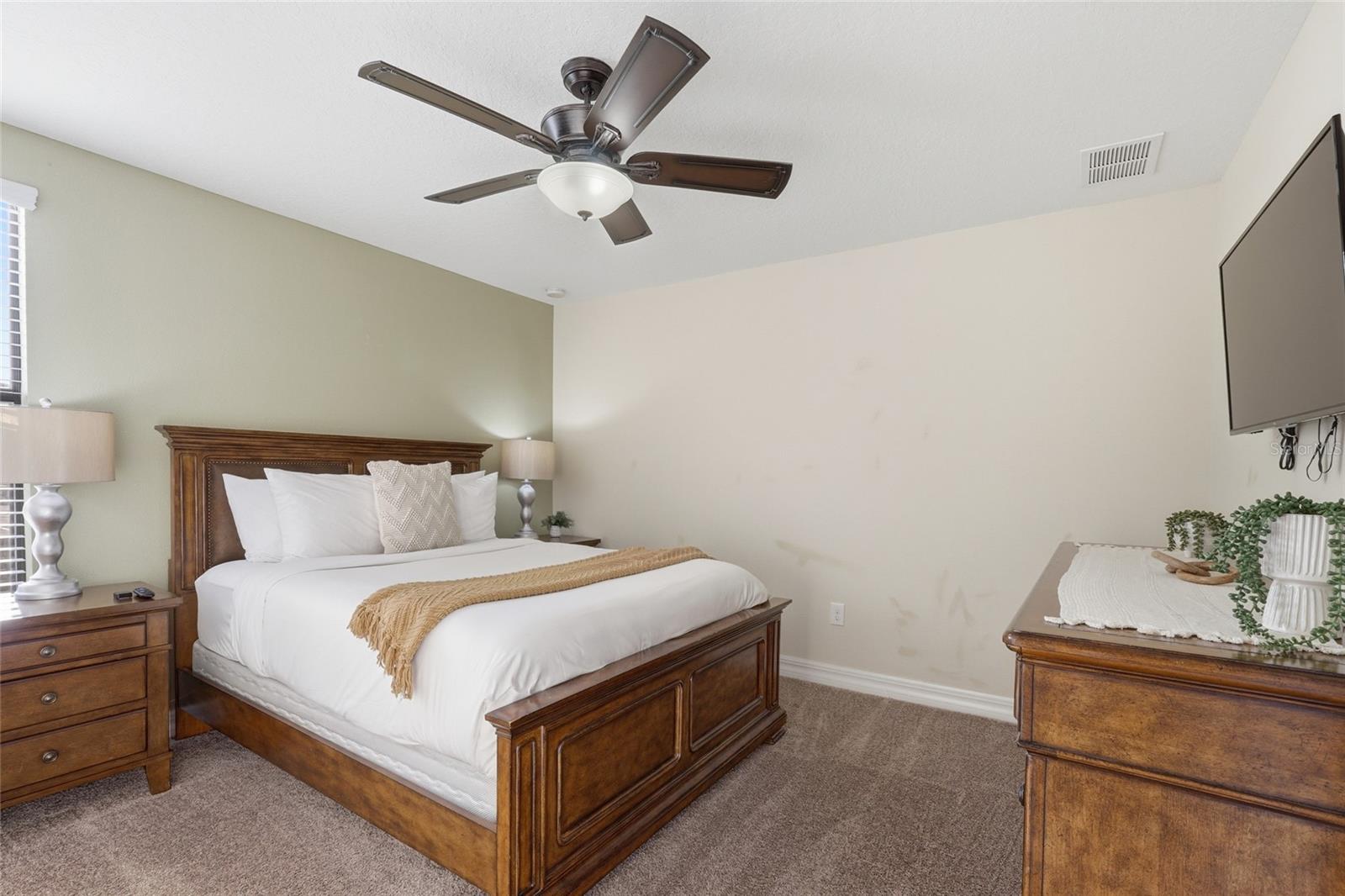 Single Family Residence at 1414 THUNDERBIRD RD, DAVENPORT, photo 51 of 68