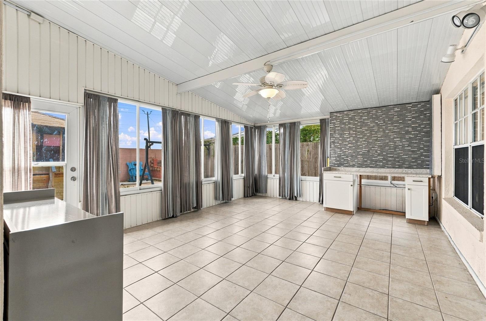 Sun Room - 511 MARCIA LOOP, WINTER HAVEN