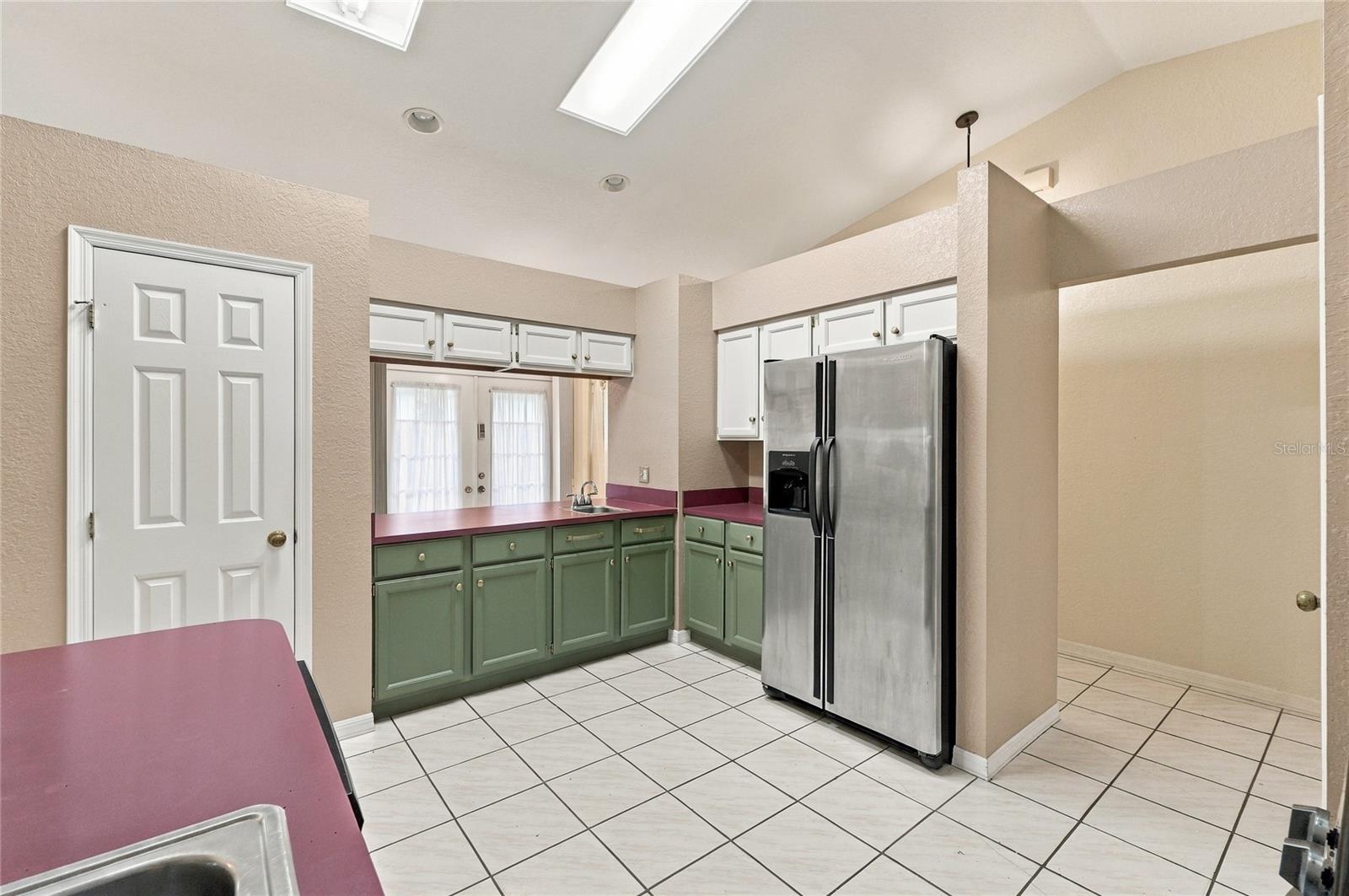 Single Family Residence at 511 MARCIA LOOP, WINTER HAVEN, photo 15 of 50