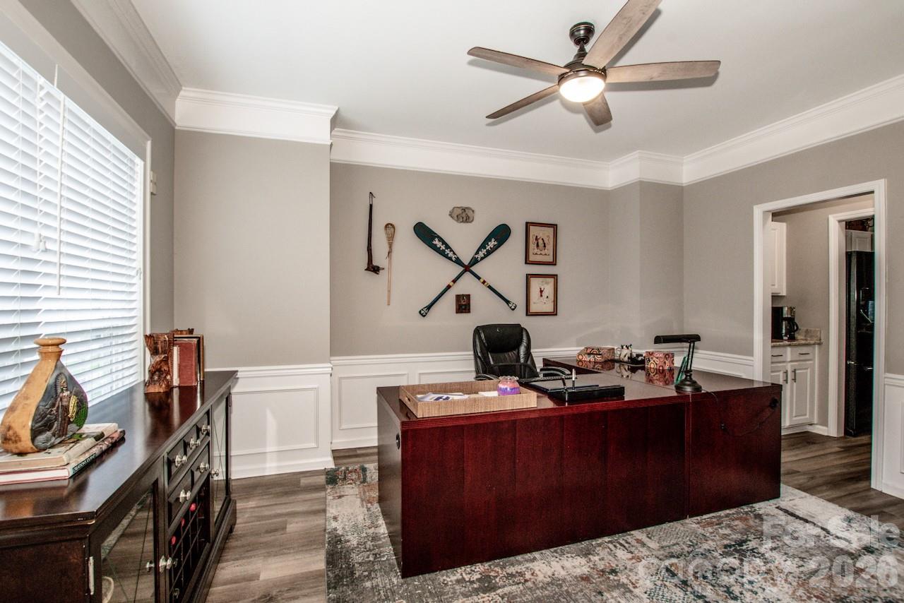 Office/flex space - 111 Comata Road, Mooresville