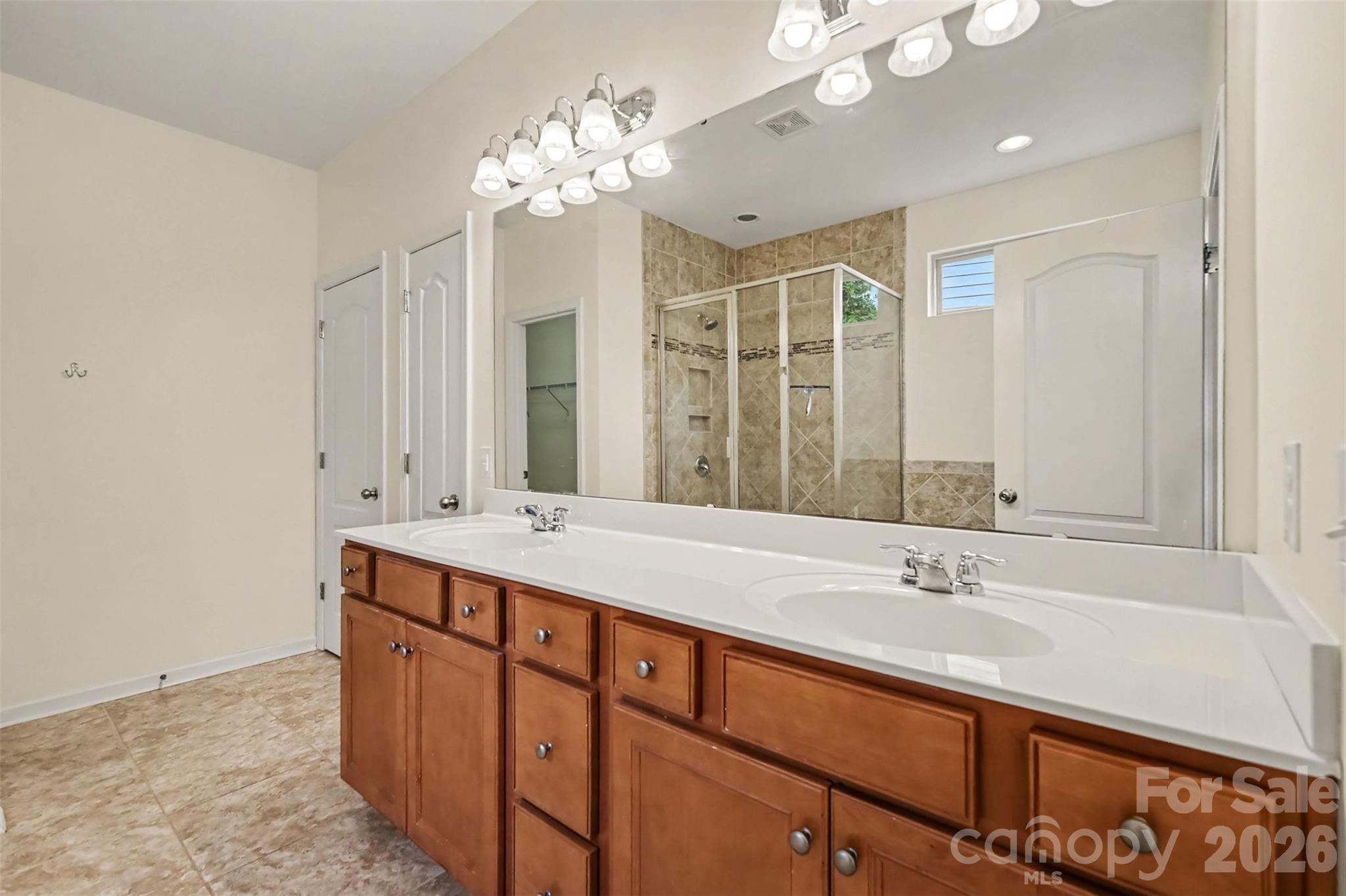 Single Family Residence at 12826 Rusty Blackbird Way, Charlotte, photo 31 of 48