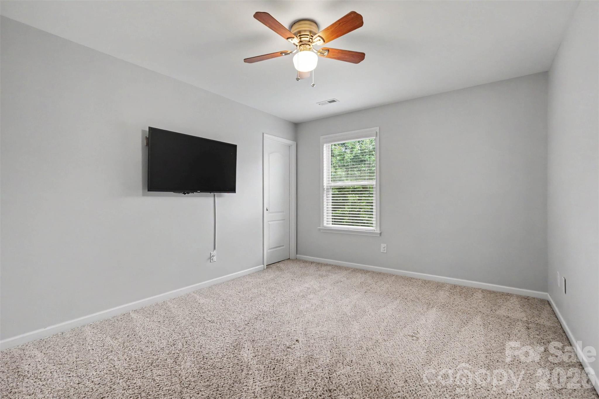 Single Family Residence at 12826 Rusty Blackbird Way, Charlotte, photo 38 of 48
