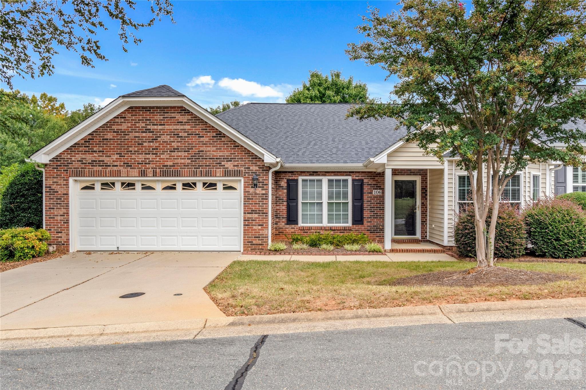 Townhouse at 106 Miller Pointe Way, Winston Salem, photo 41 of 42