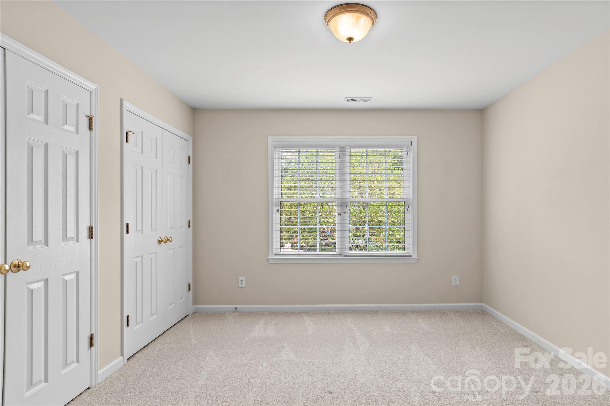 Townhouse at 106 Miller Pointe Way, Winston Salem, photo 24 of 42