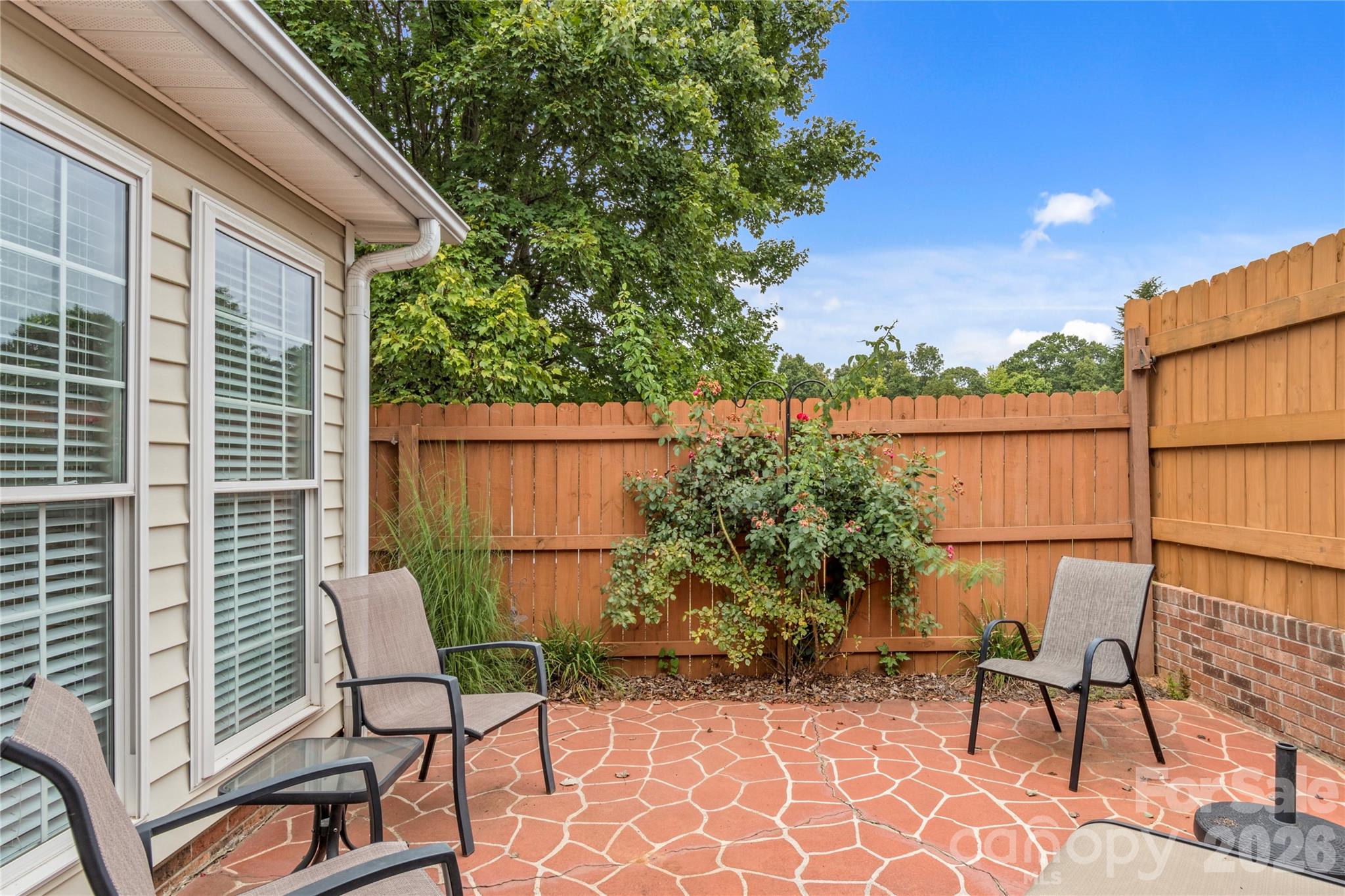 Townhouse at 106 Miller Pointe Way, Winston Salem, photo 33 of 42