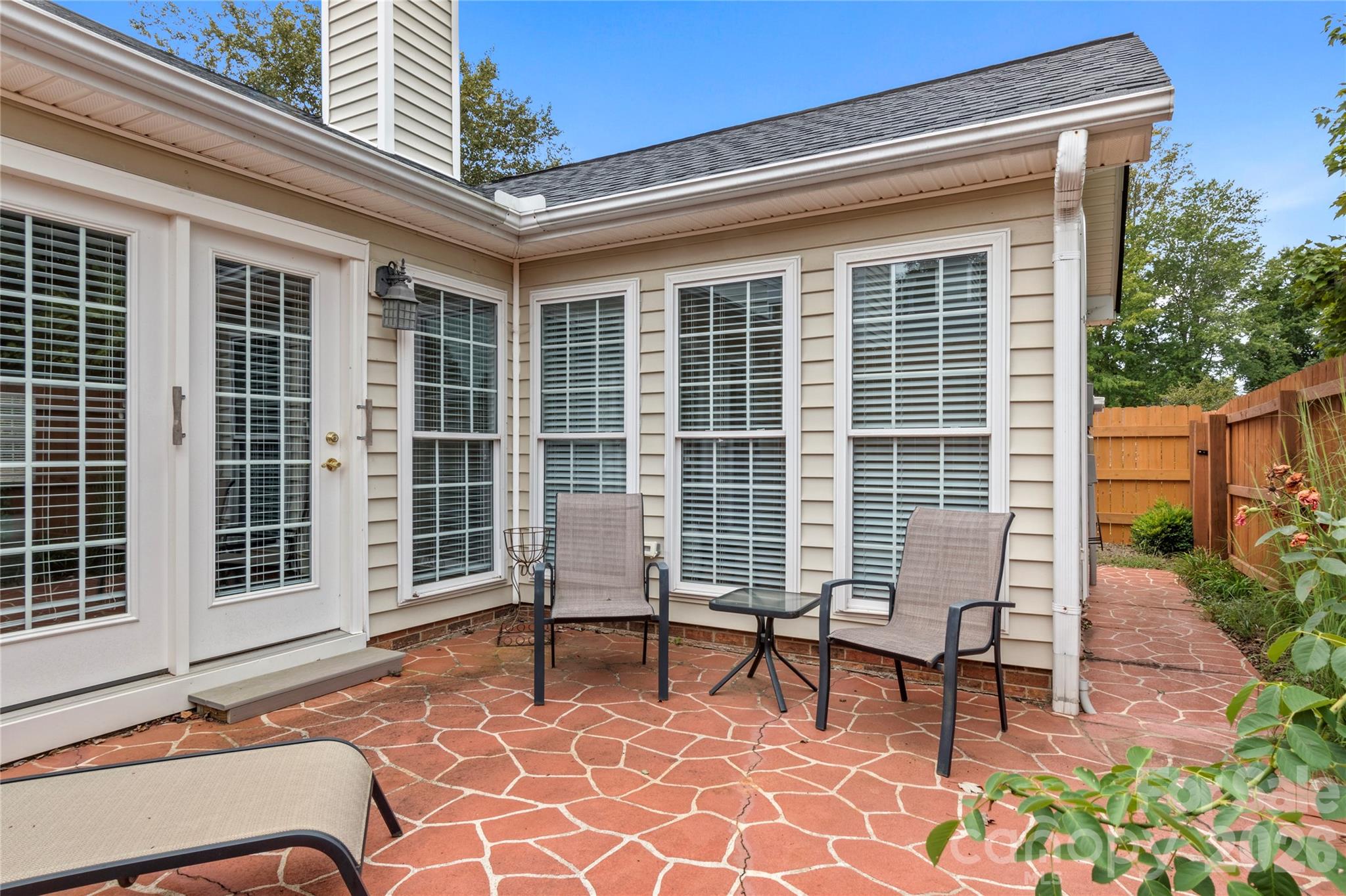 Townhouse at 106 Miller Pointe Way, Winston Salem, photo 34 of 42