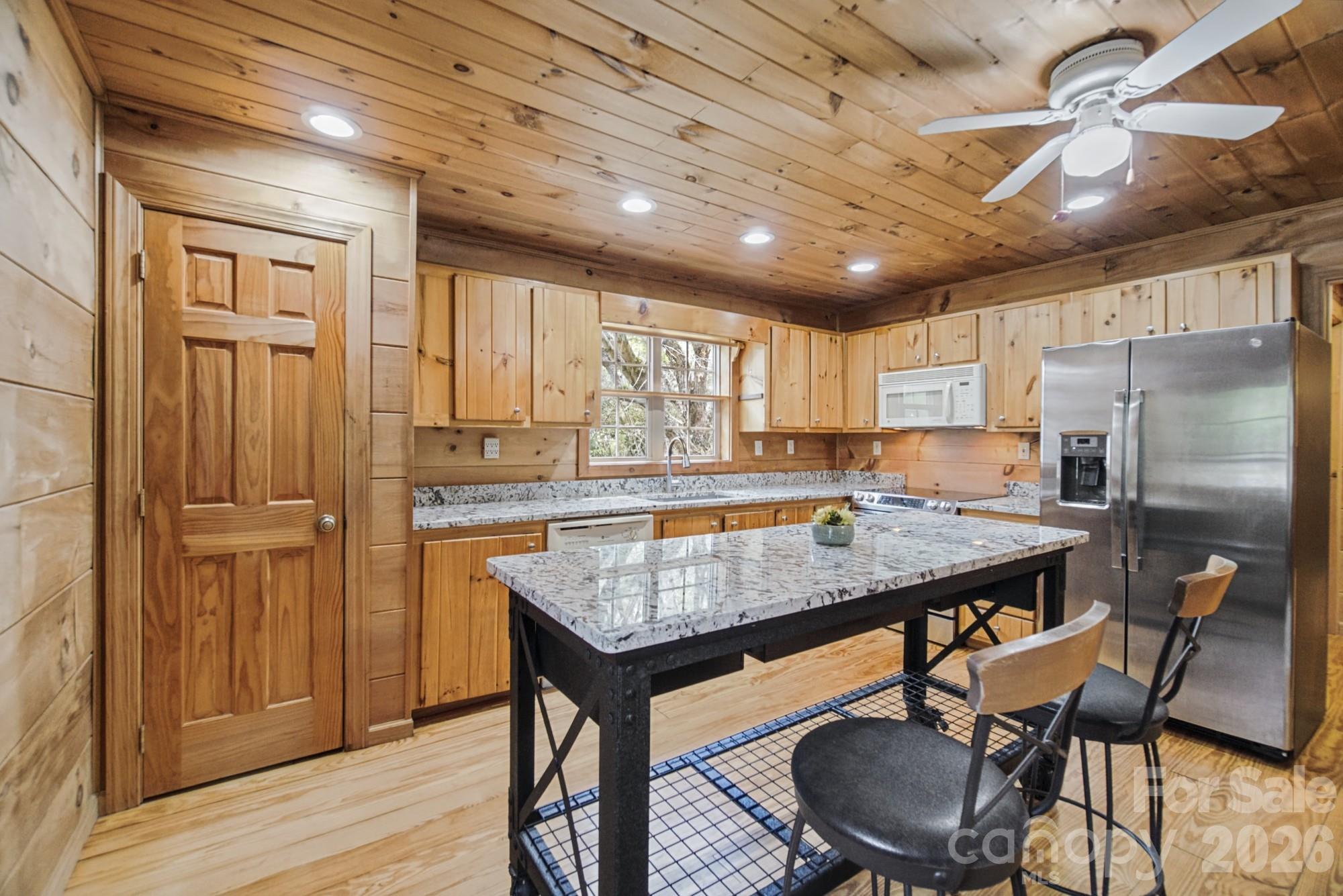 Single Family Residence at 1 Locust Avenue, Asheville, photo 16 of 38