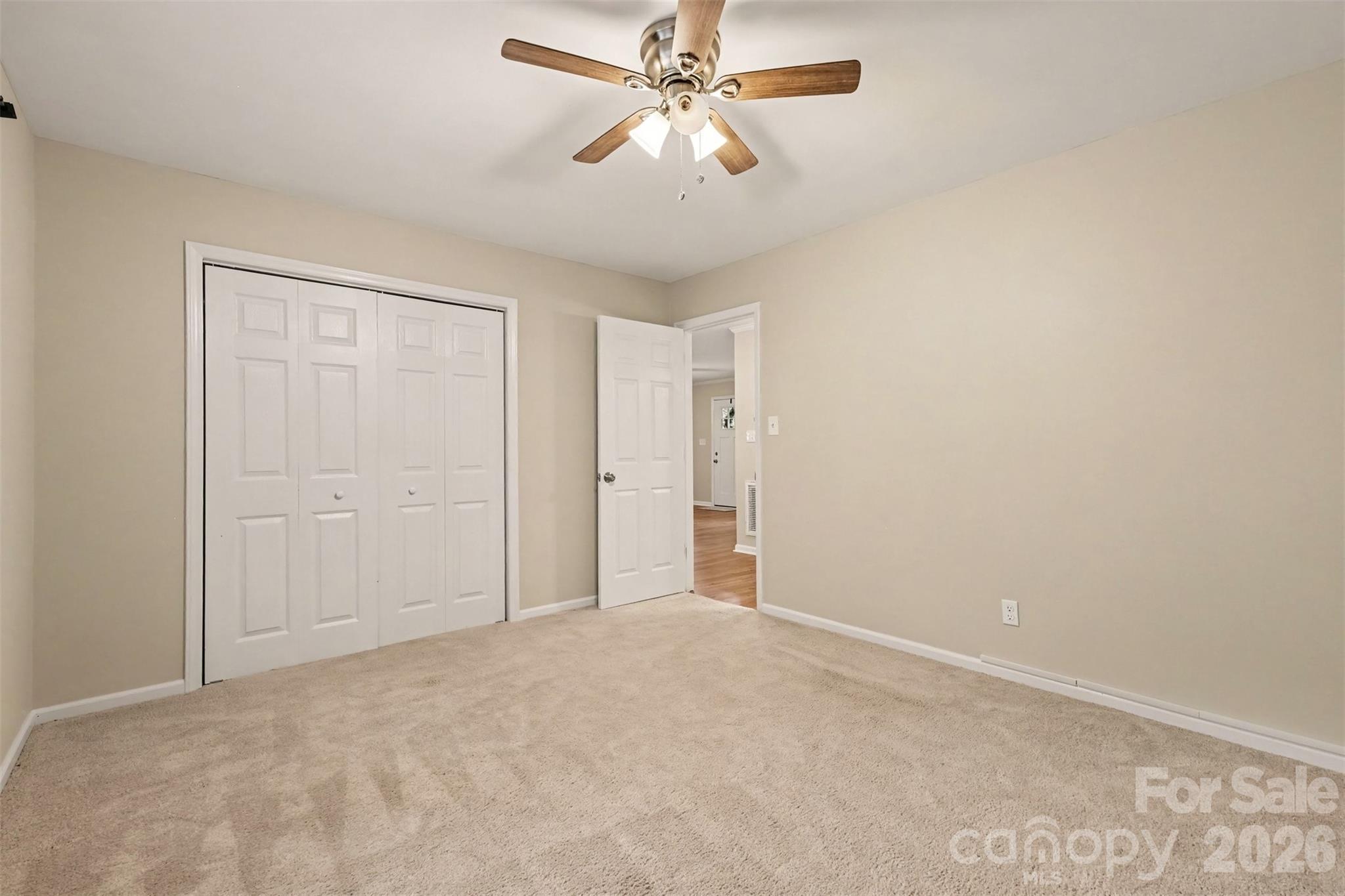 Single Family Residence at 248 Hillcrest Avenue, Rock Hill, photo 19 of 37