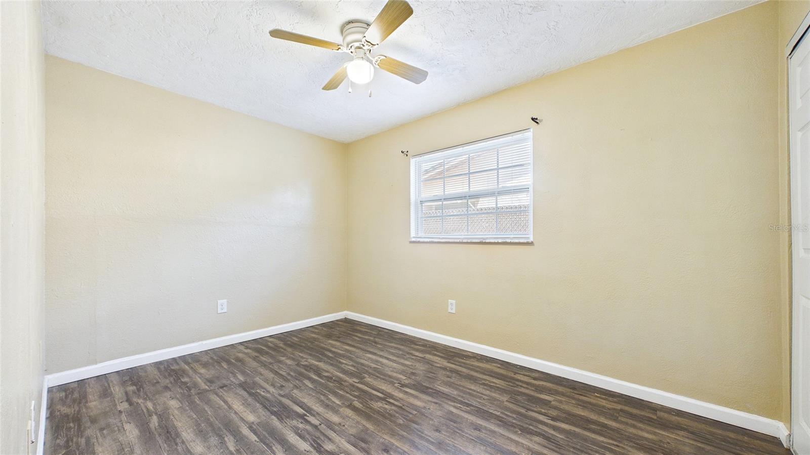 Middle Bedroom - 5029 EMERSON AVE S, ST PETERSBURG