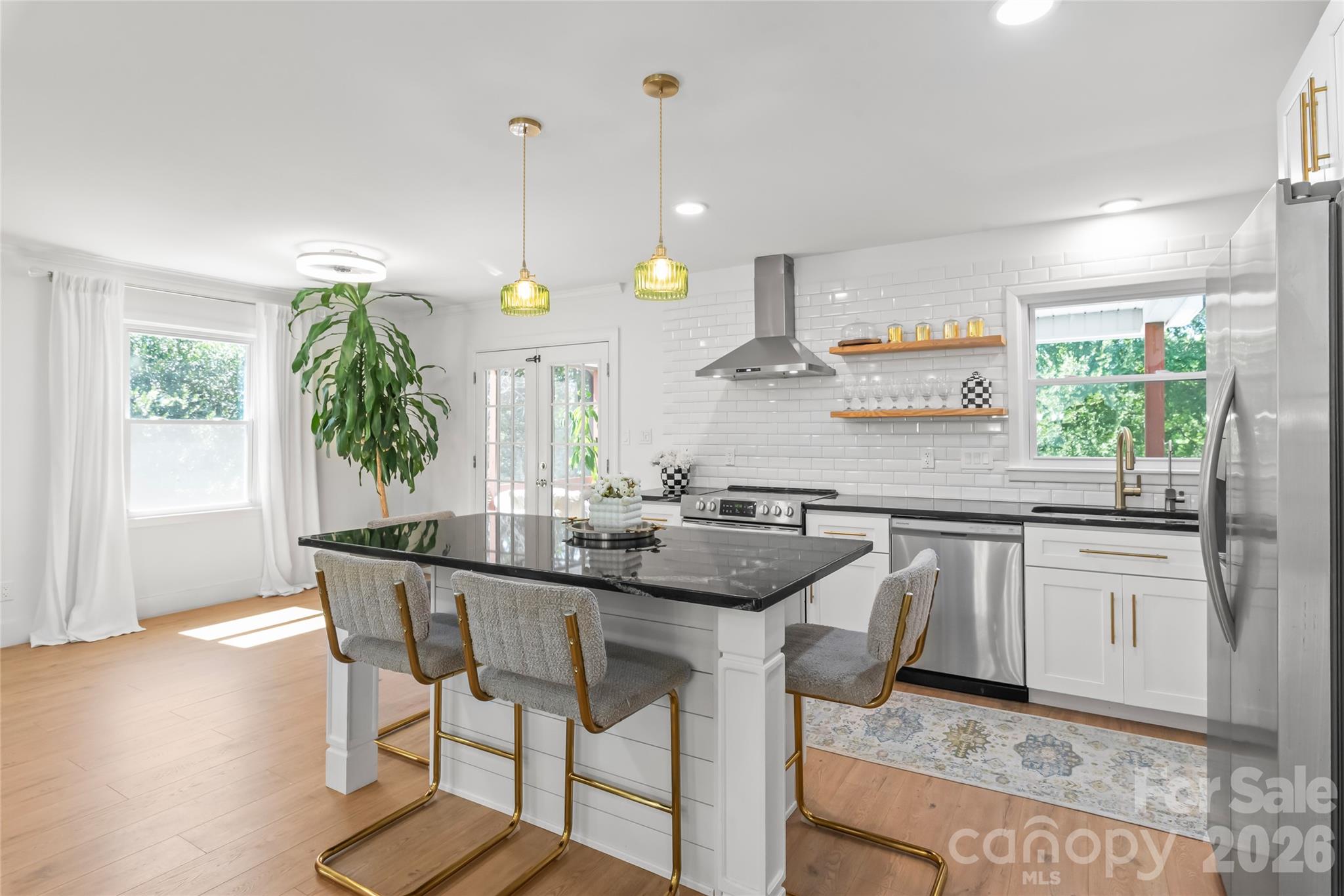 Single Family Residence at 610 Ridgeway Drive, Belmont, photo 5 of 41
