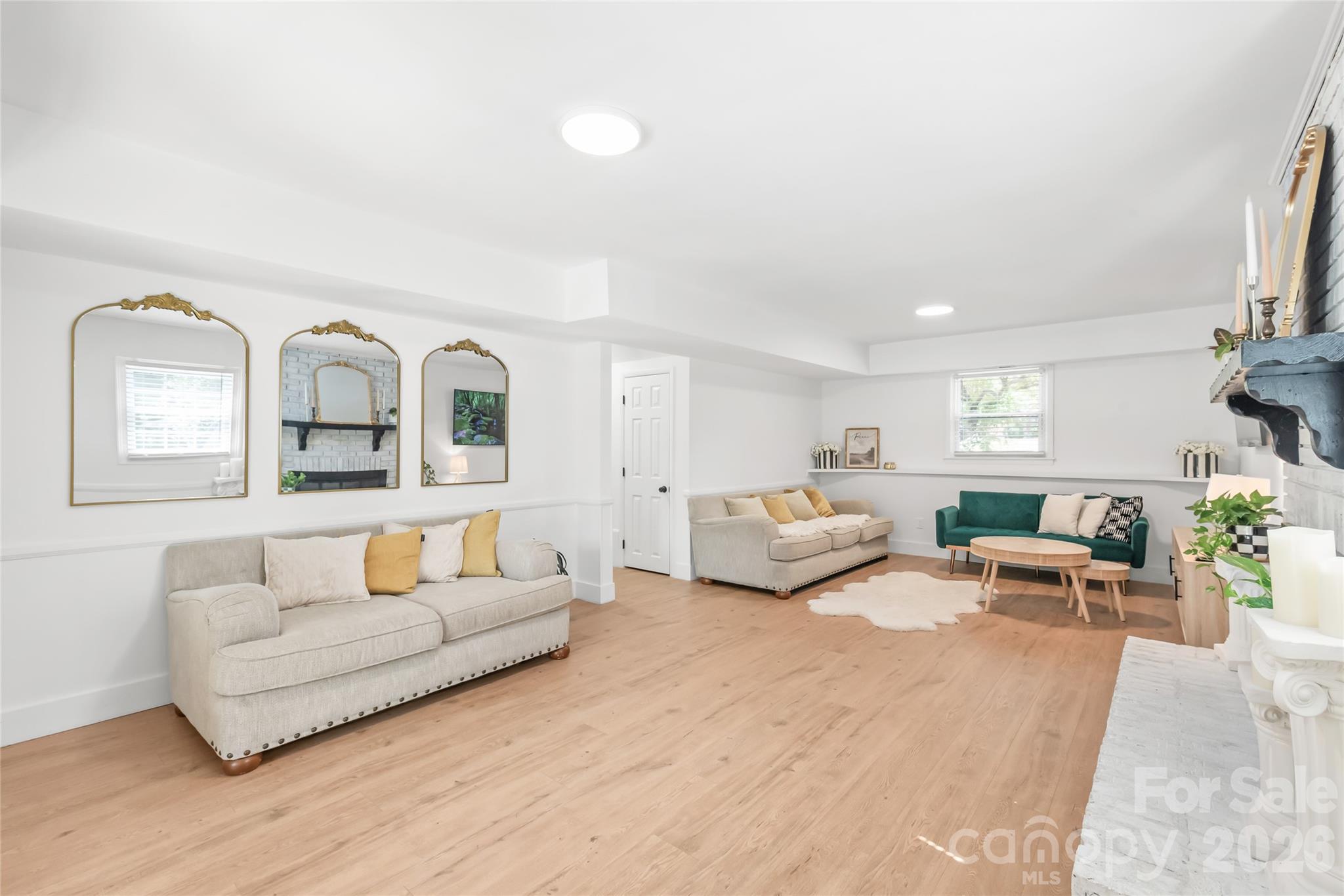 Single Family Residence at 610 Ridgeway Drive, Belmont, photo 17 of 41