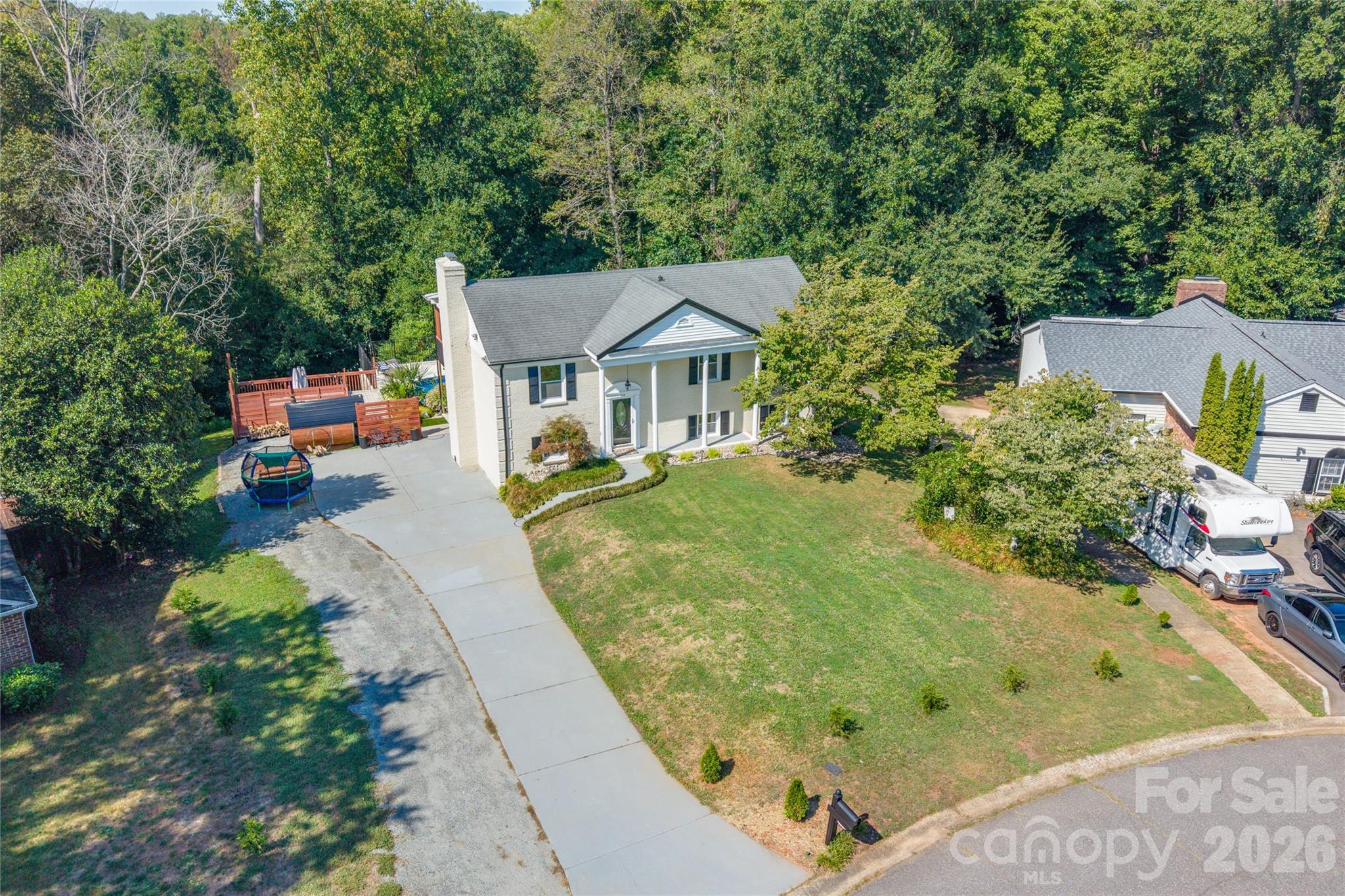 Single Family Residence at 610 Ridgeway Drive, Belmont, photo 31 of 41