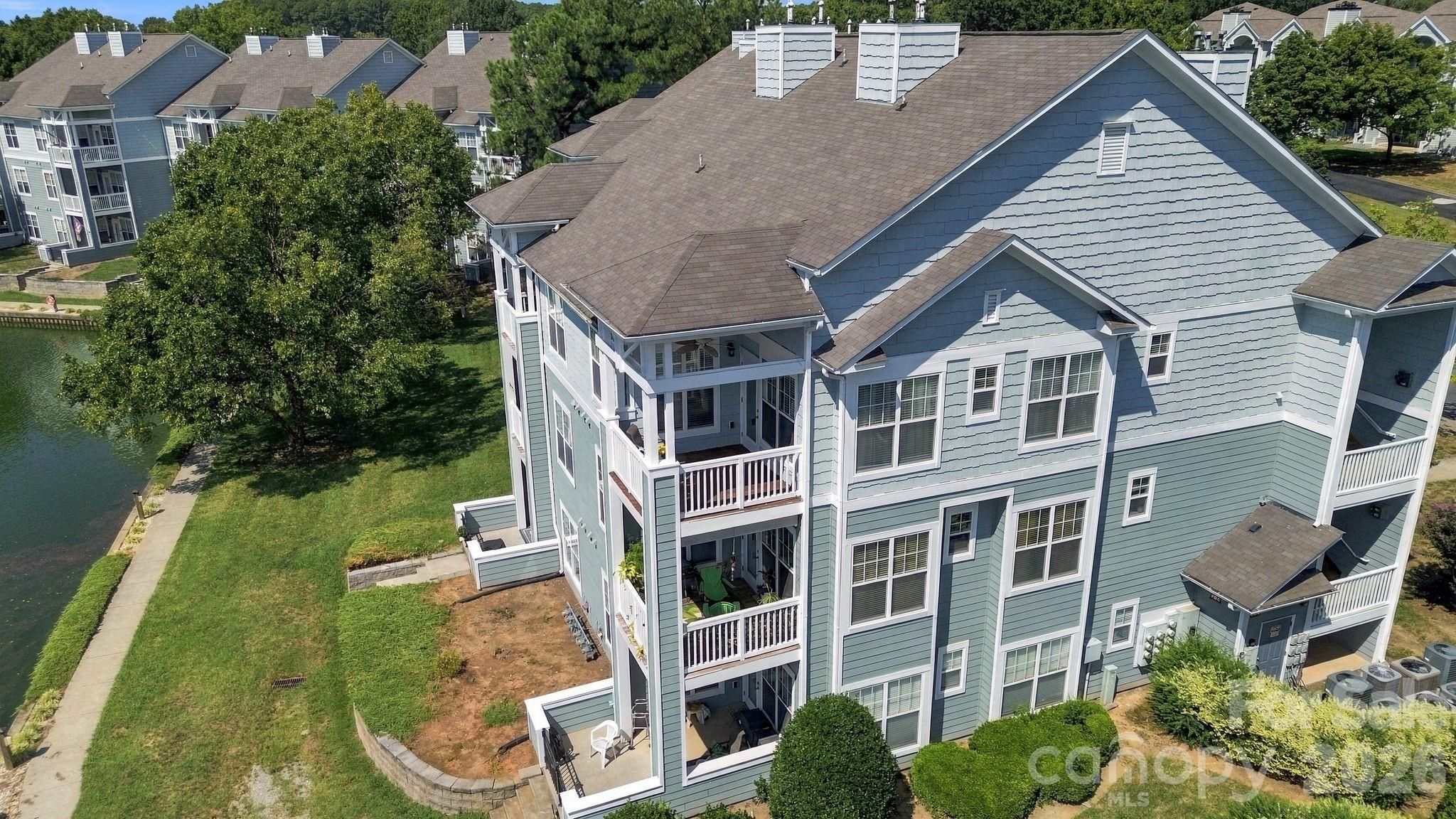 Condominium at 18742 Nautical Drive, Cornelius, photo 28 of 35