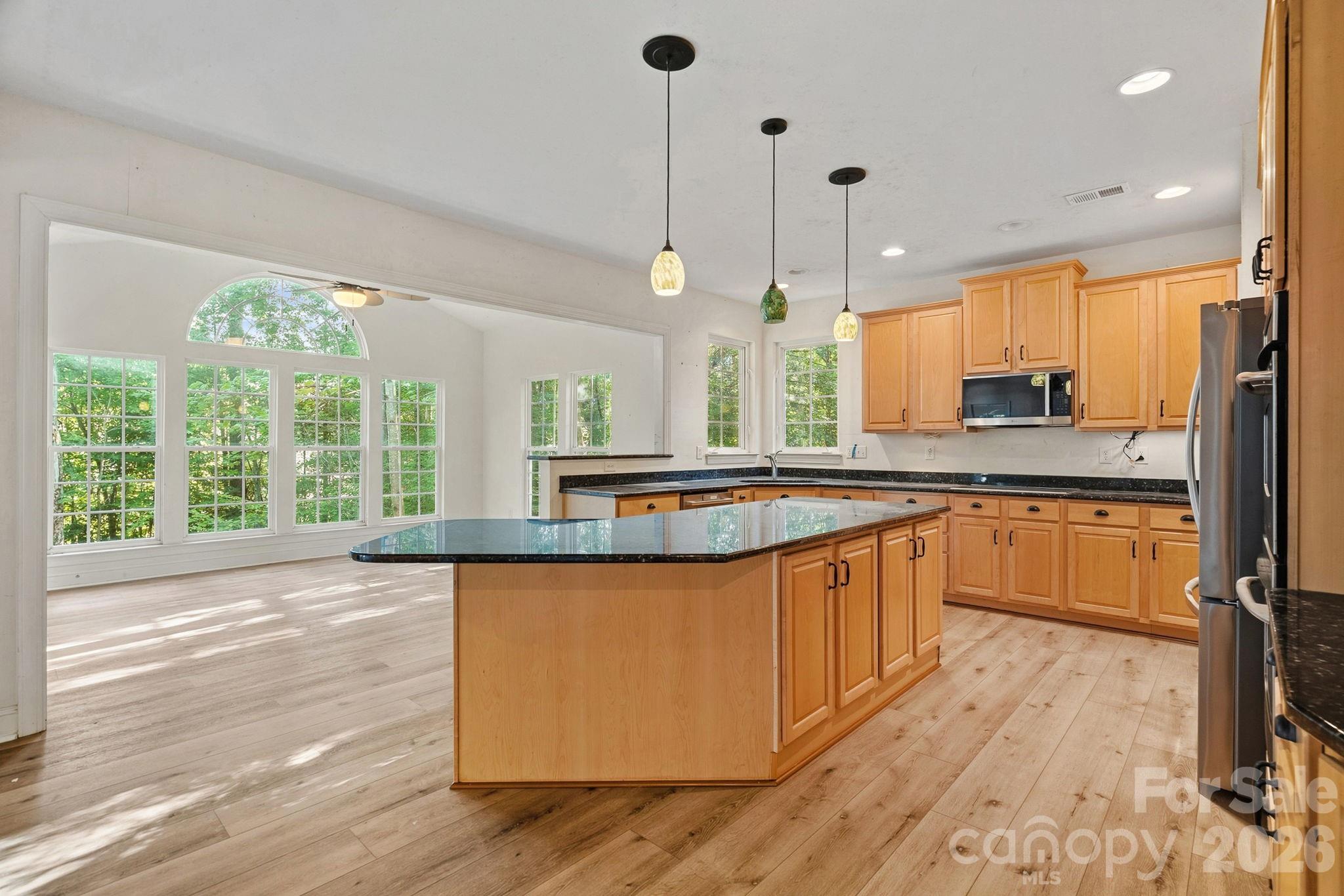 Single Family Residence at 6213 Savannah Grace Lane, Huntersville, photo 12 of 46