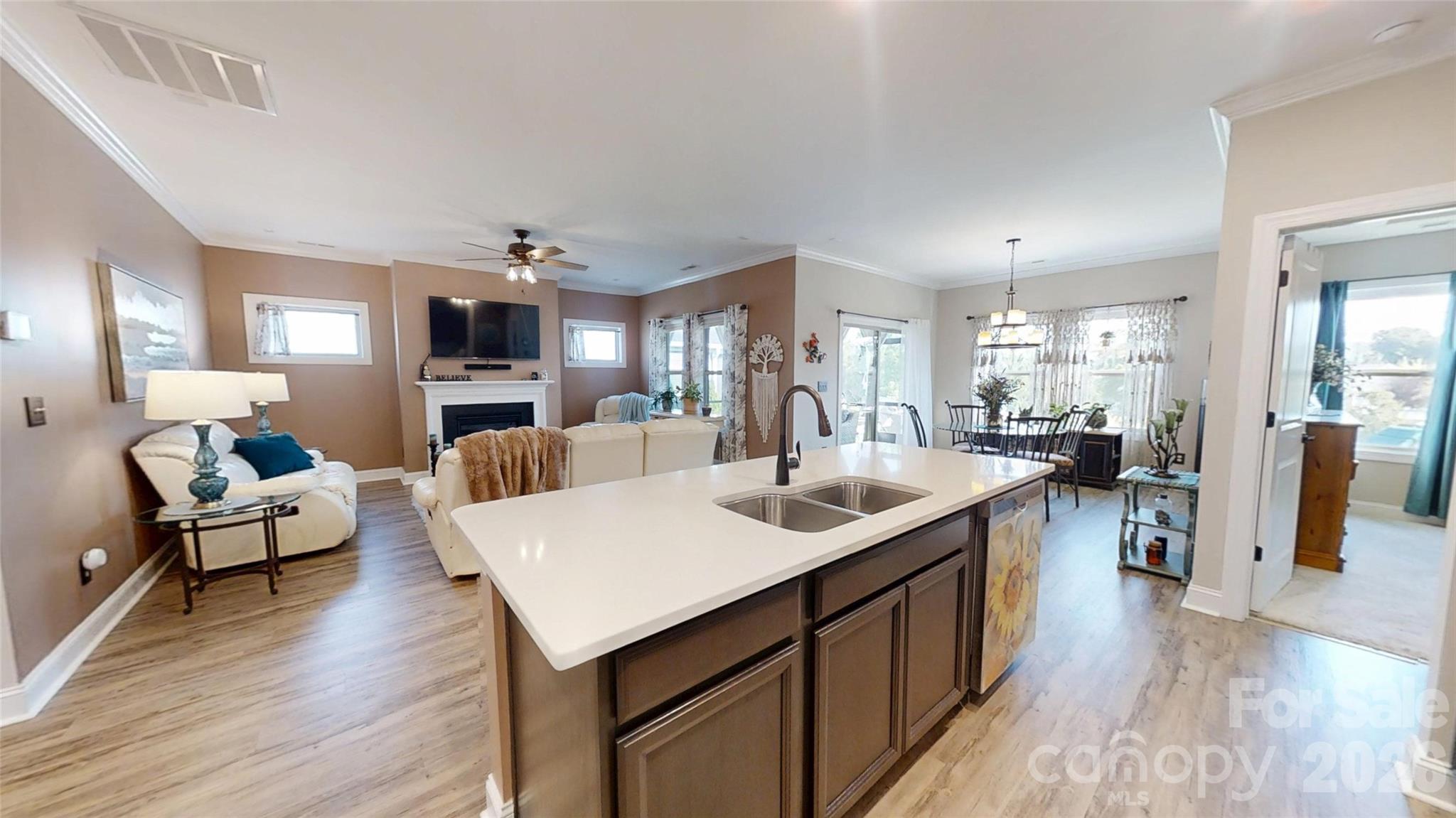 Single Family Residence at 1818 Lotus Lane, Denver, photo 11 of 38