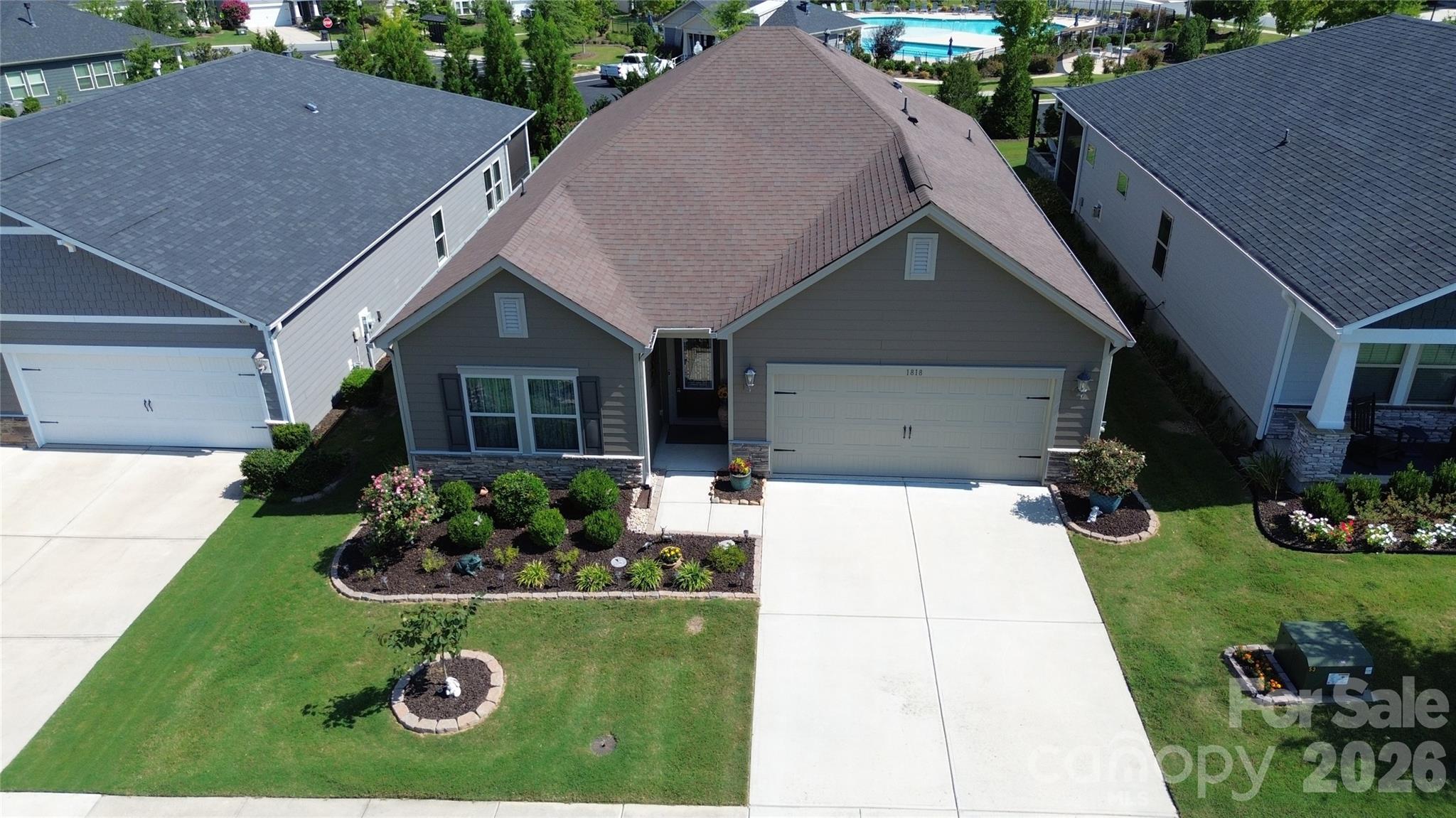 Single Family Residence at 1818 Lotus Lane, Denver, photo 5 of 38