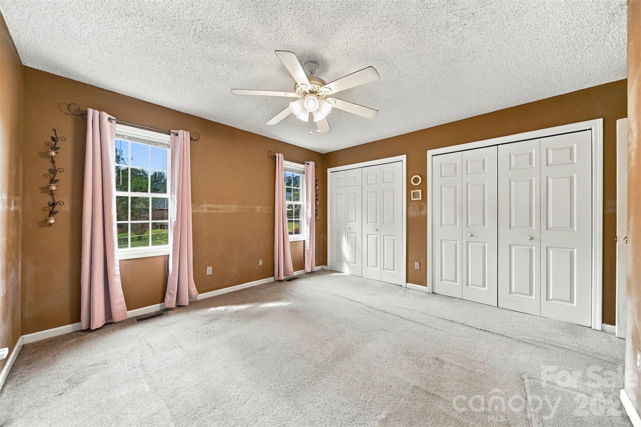 Single Family Residence at 4917 Pond Court, Conover, photo 26 of 47