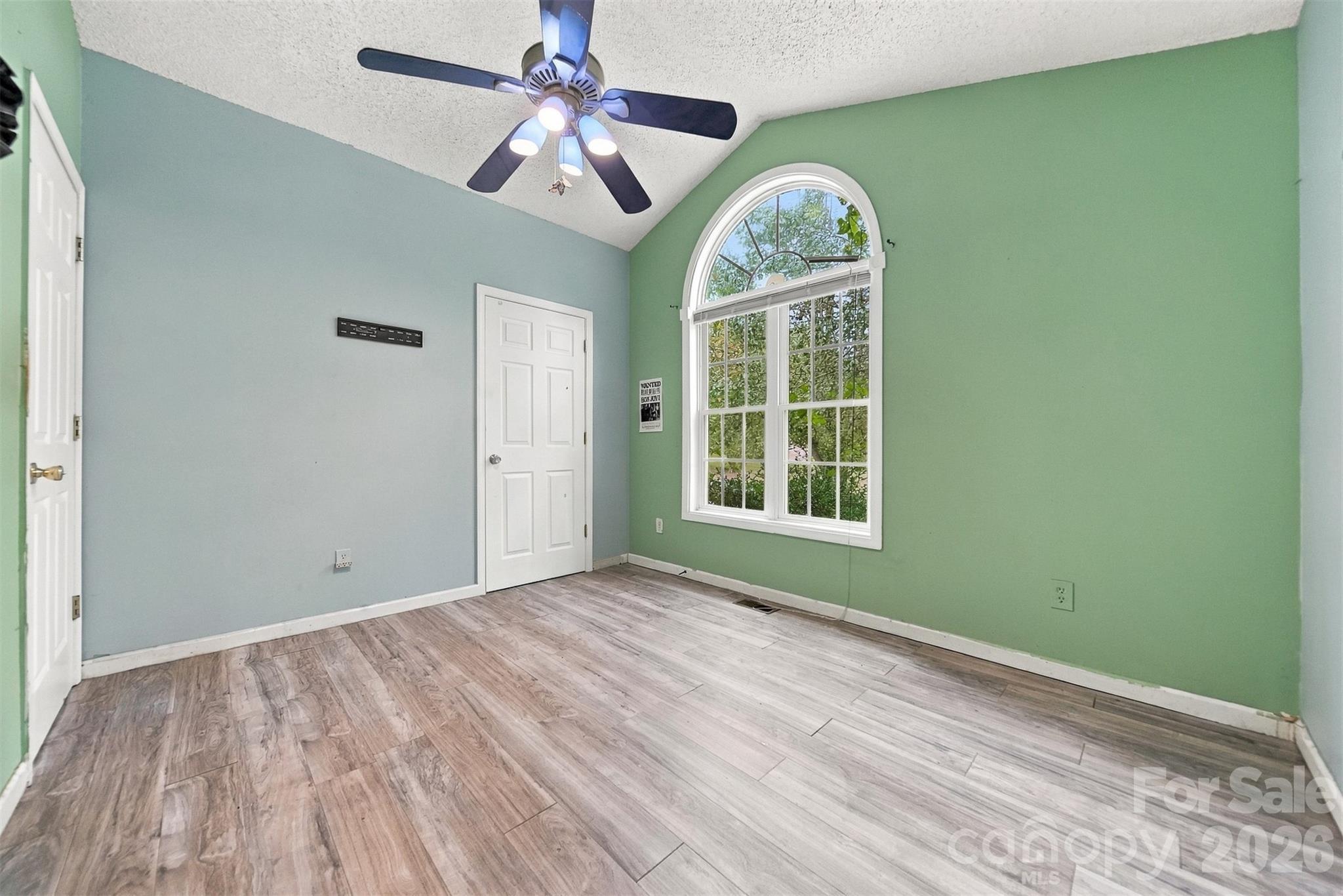 Single Family Residence at 4917 Pond Court, Conover, photo 32 of 47