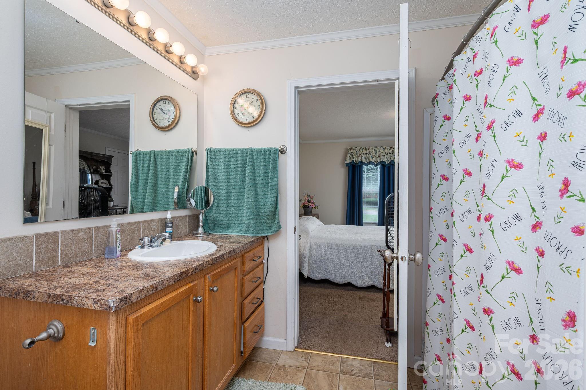 Primary Bath - 2224 Sterling Ridge Drive, Newton