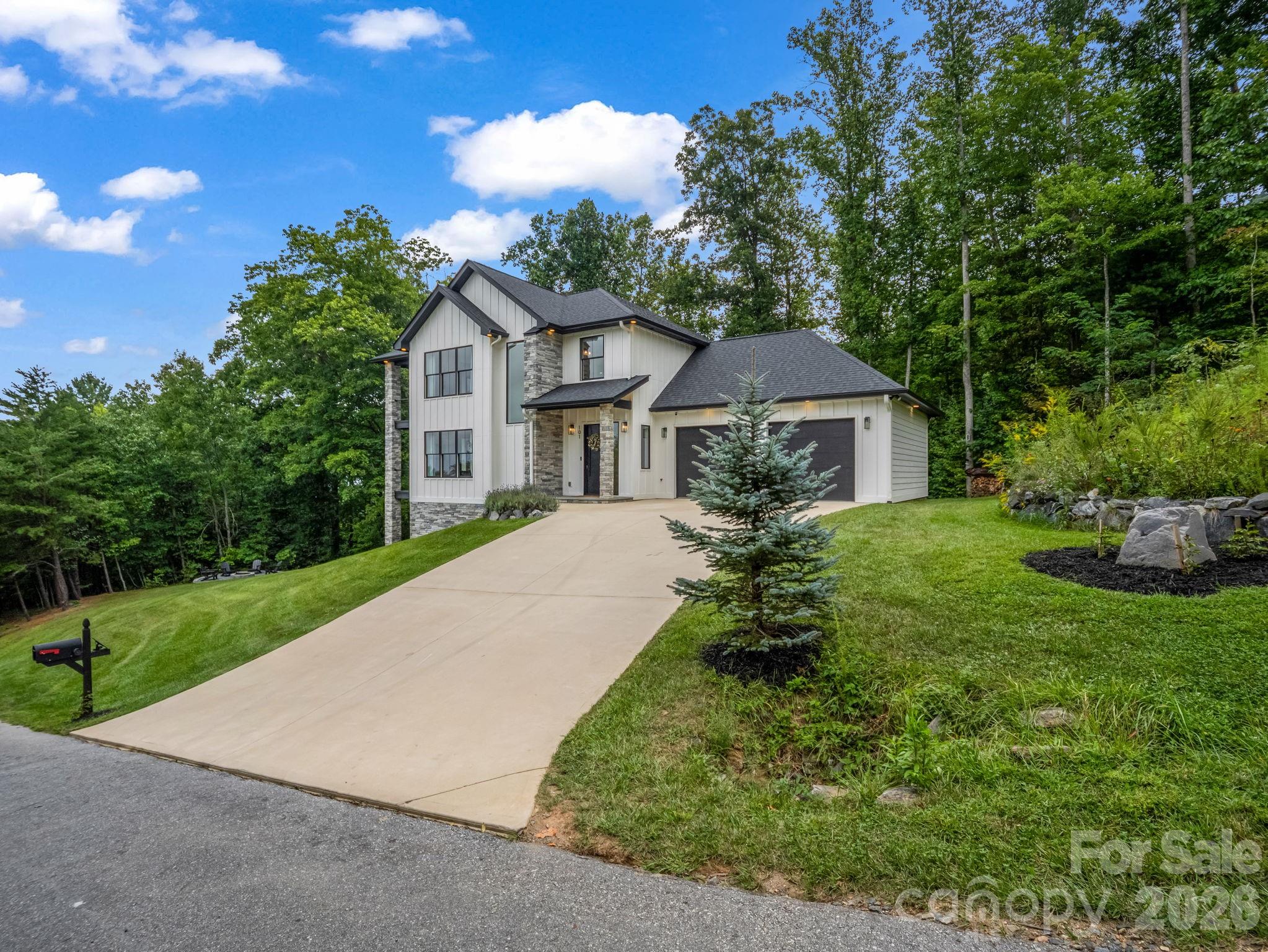 Single Family Residence at 101 Balsamwood Road, Leicester, photo 5 of 48