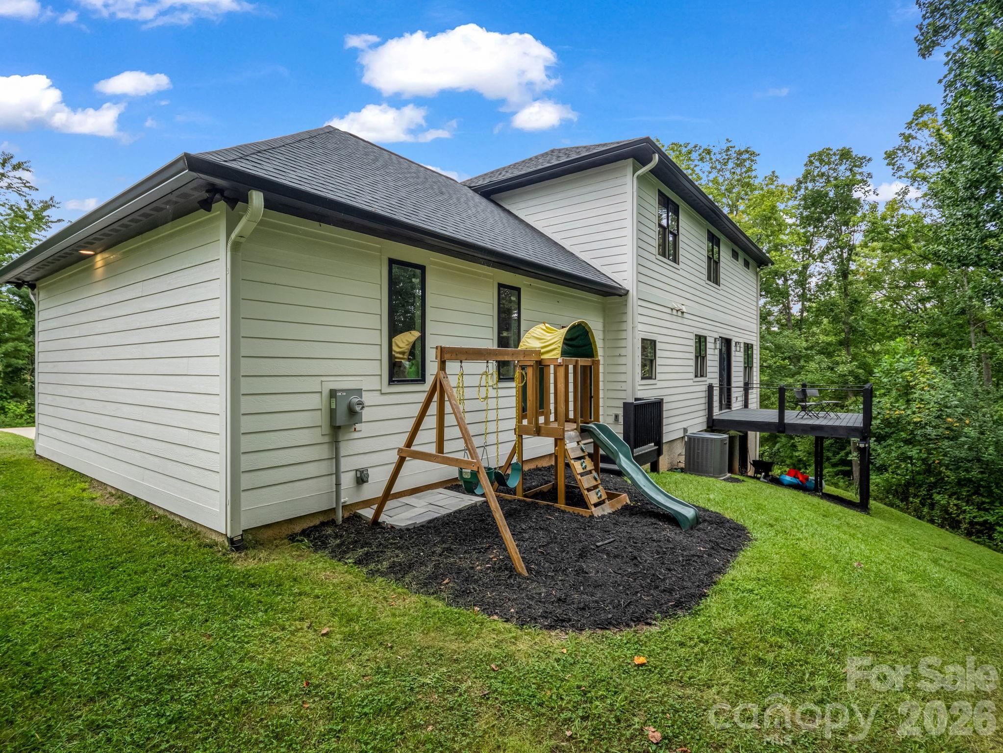 Single Family Residence at 101 Balsamwood Road, Leicester, photo 6 of 48