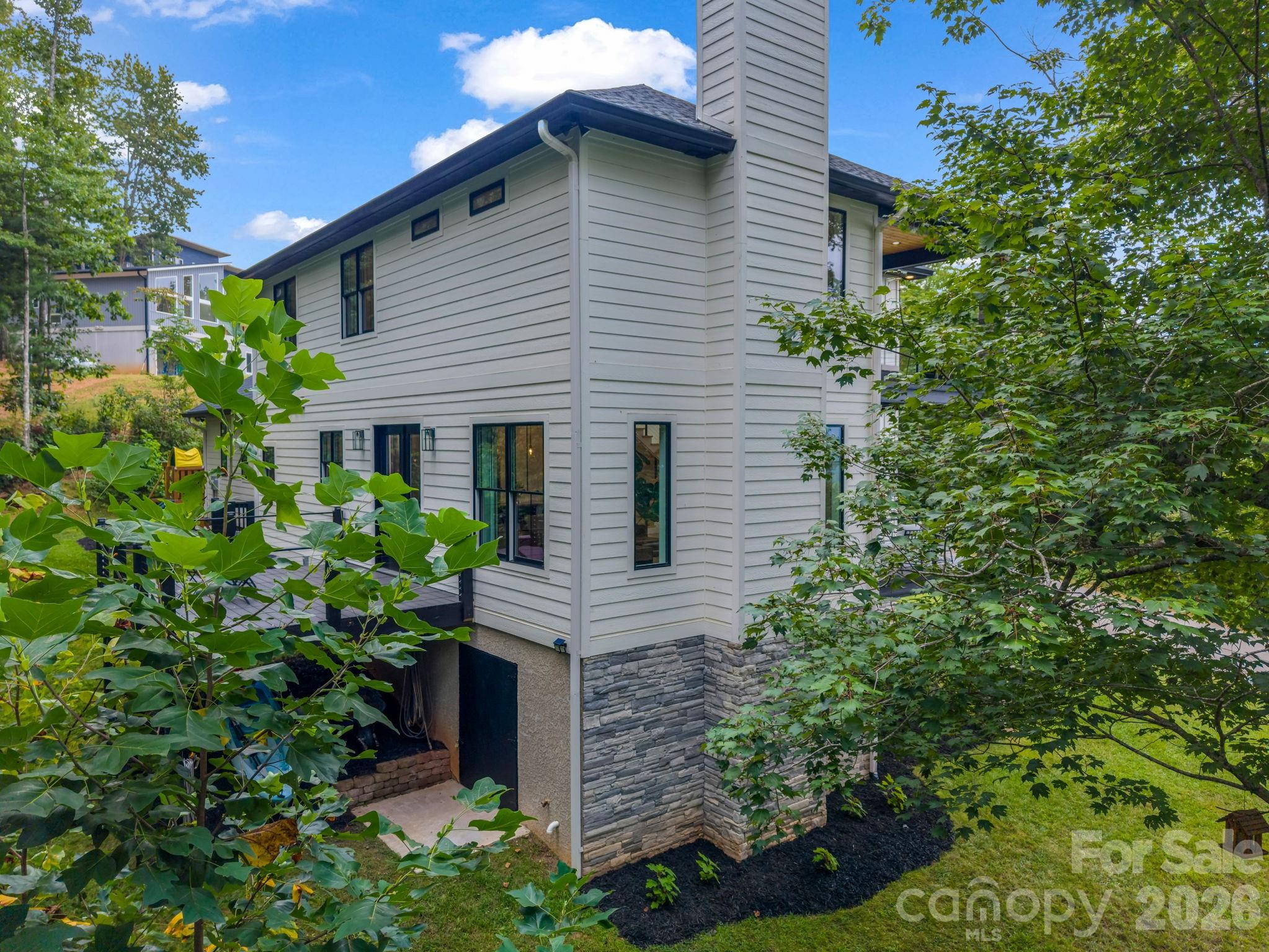 Single Family Residence at 101 Balsamwood Road, Leicester, photo 7 of 48