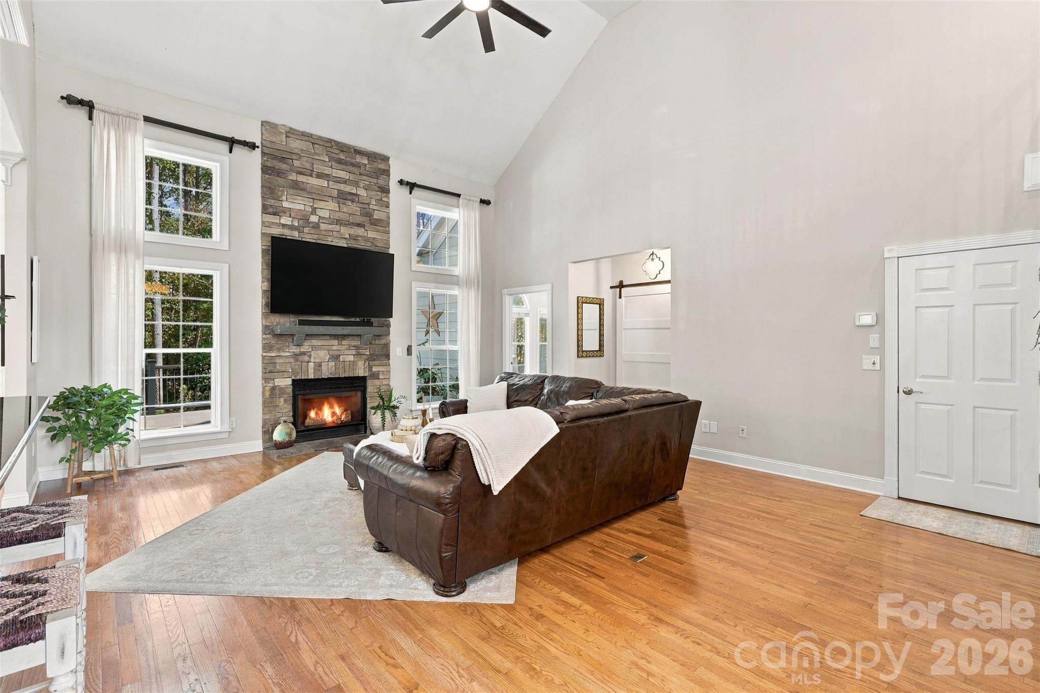 Single Family Residence at 3105 Stanway Court, Waxhaw, photo 9 of 43