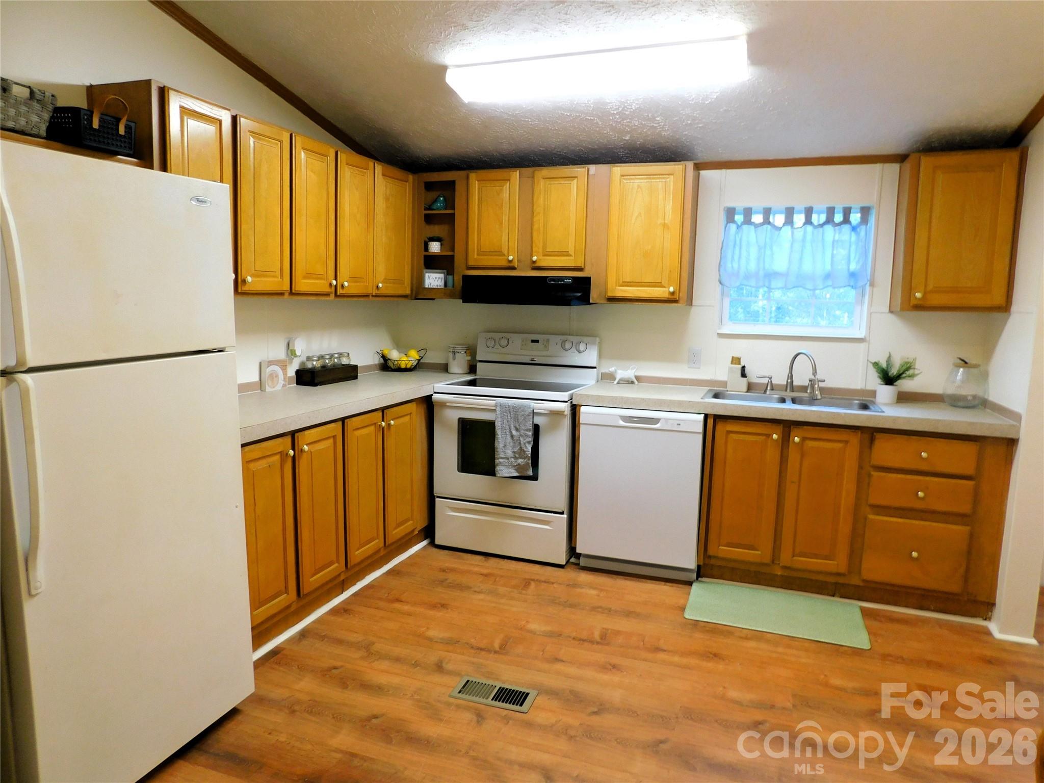 Single Family Residence at 2503 Messer Street, Valdese, photo 4 of 41