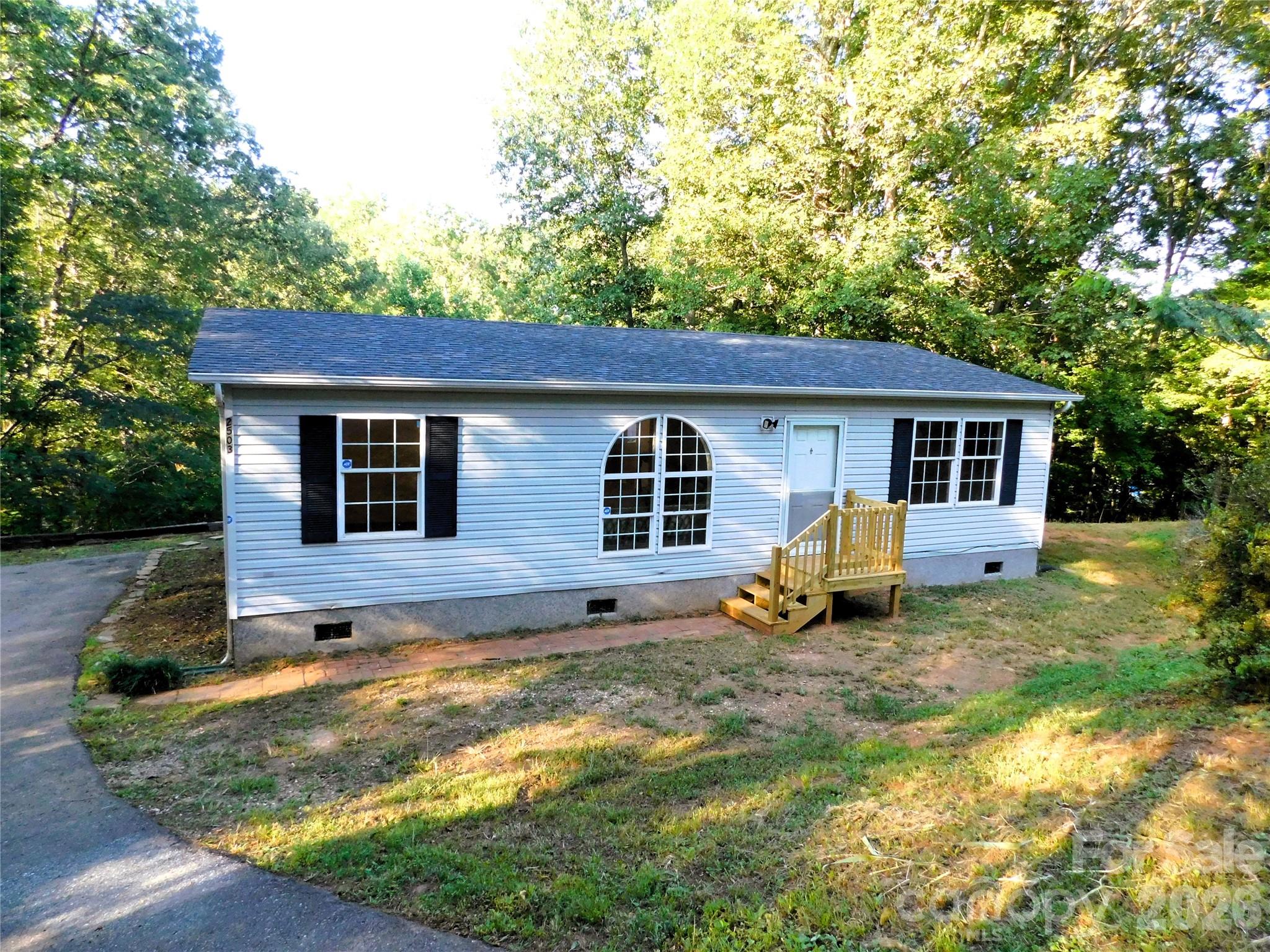 Single Family Residence at 2503 Messer Street, Valdese, photo 11 of 41