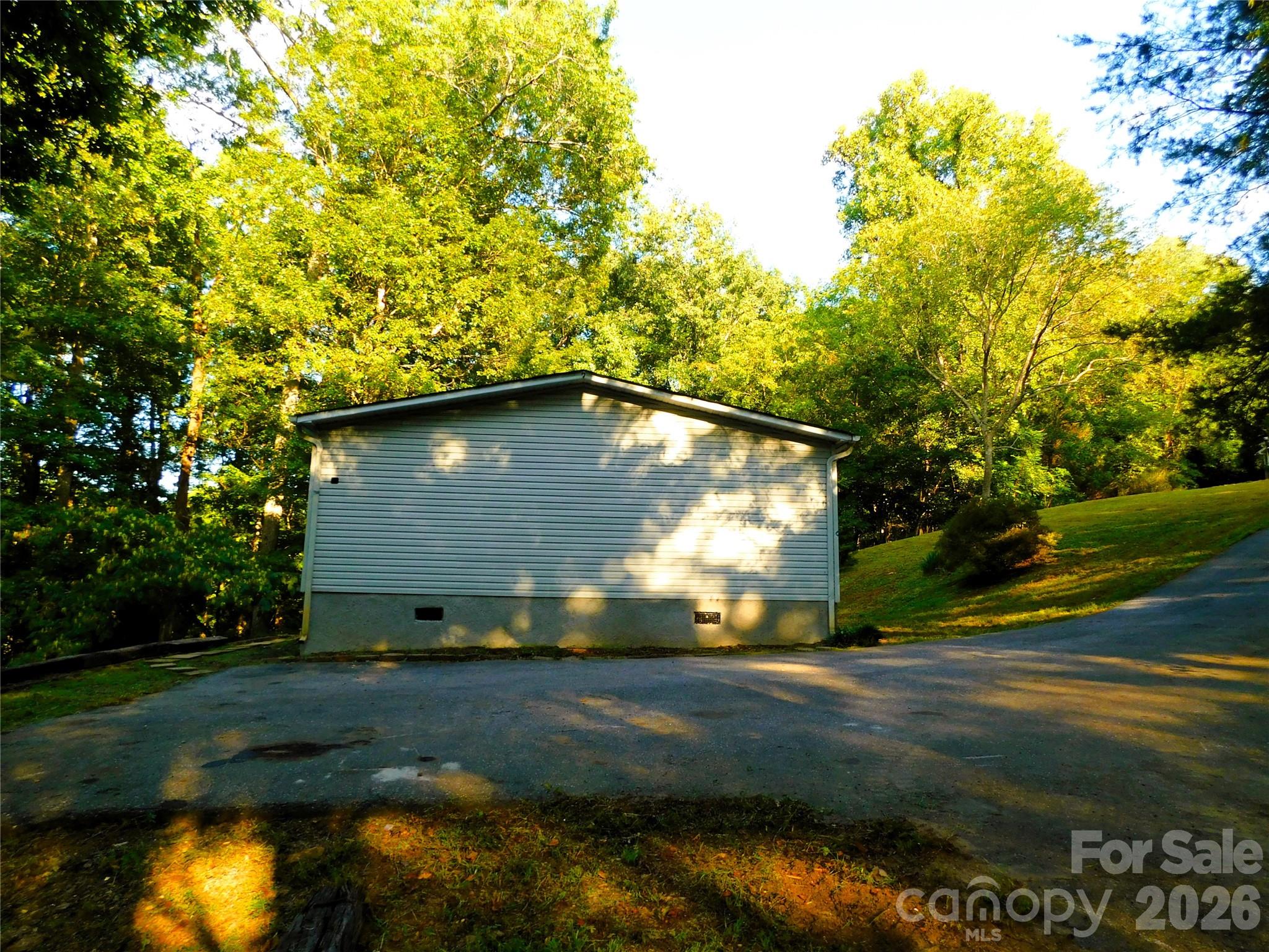 Single Family Residence at 2503 Messer Street, Valdese, photo 12 of 41