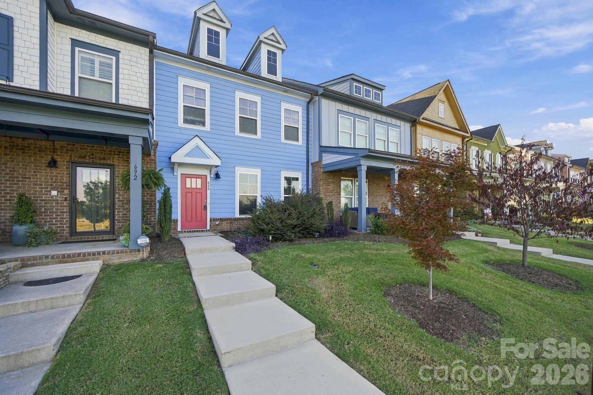 Townhouse at 688 Dunkins Ferry Road, Rock Hill, photo 43 of 43