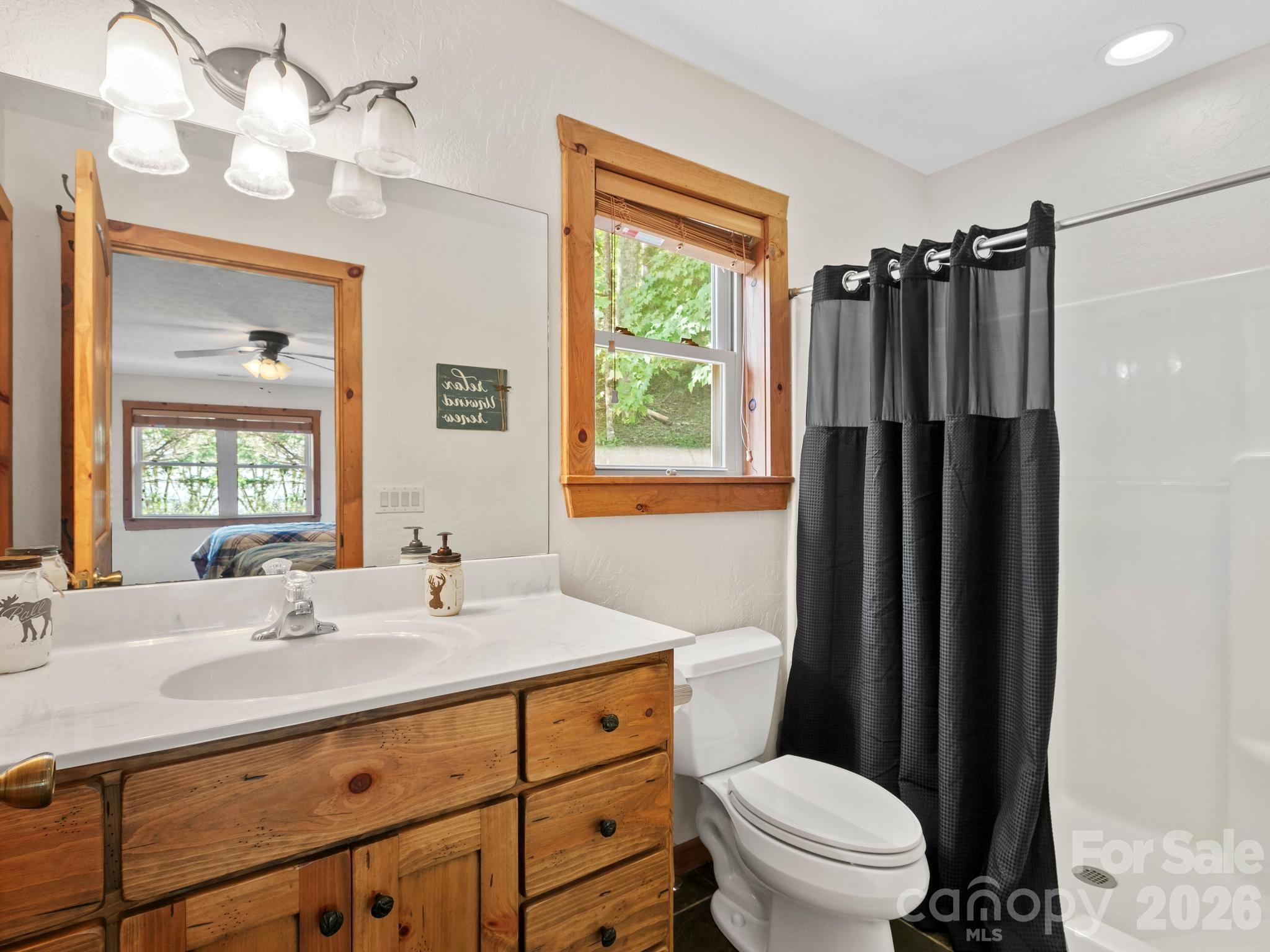Upstairs guest full bathroom. - 72 Cottontail Trail, Maggie Valley