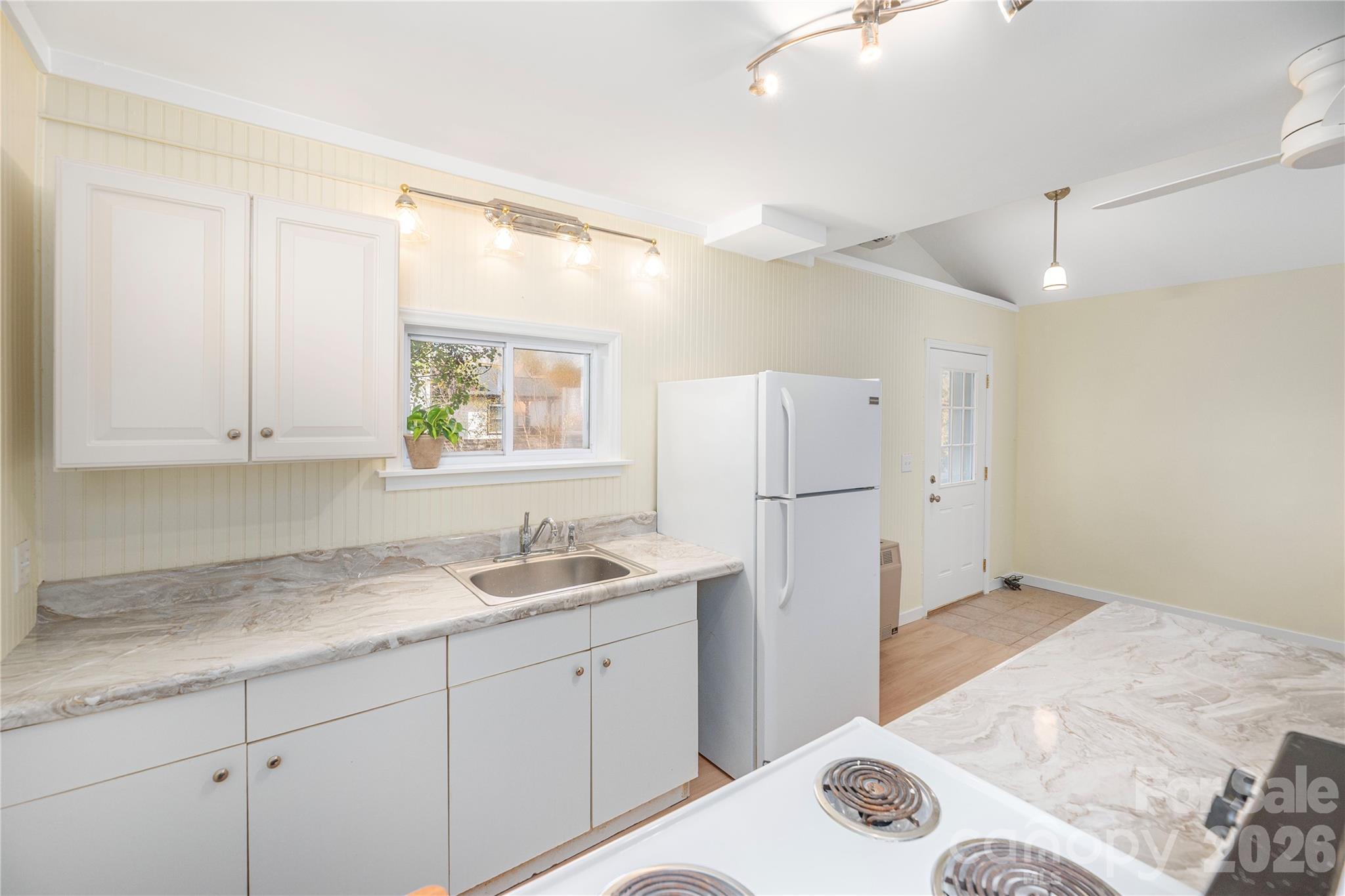 Duplex at 223 Davidson Road, Swannanoa, photo 18 of 32