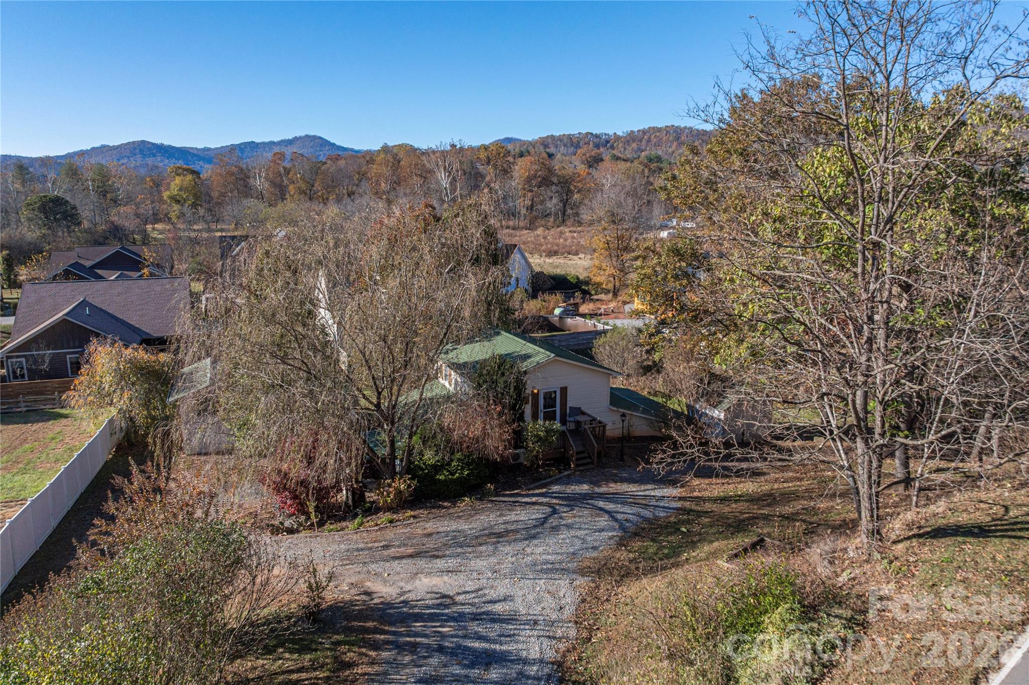 Duplex at 223 Davidson Road, Swannanoa, photo 24 of 32