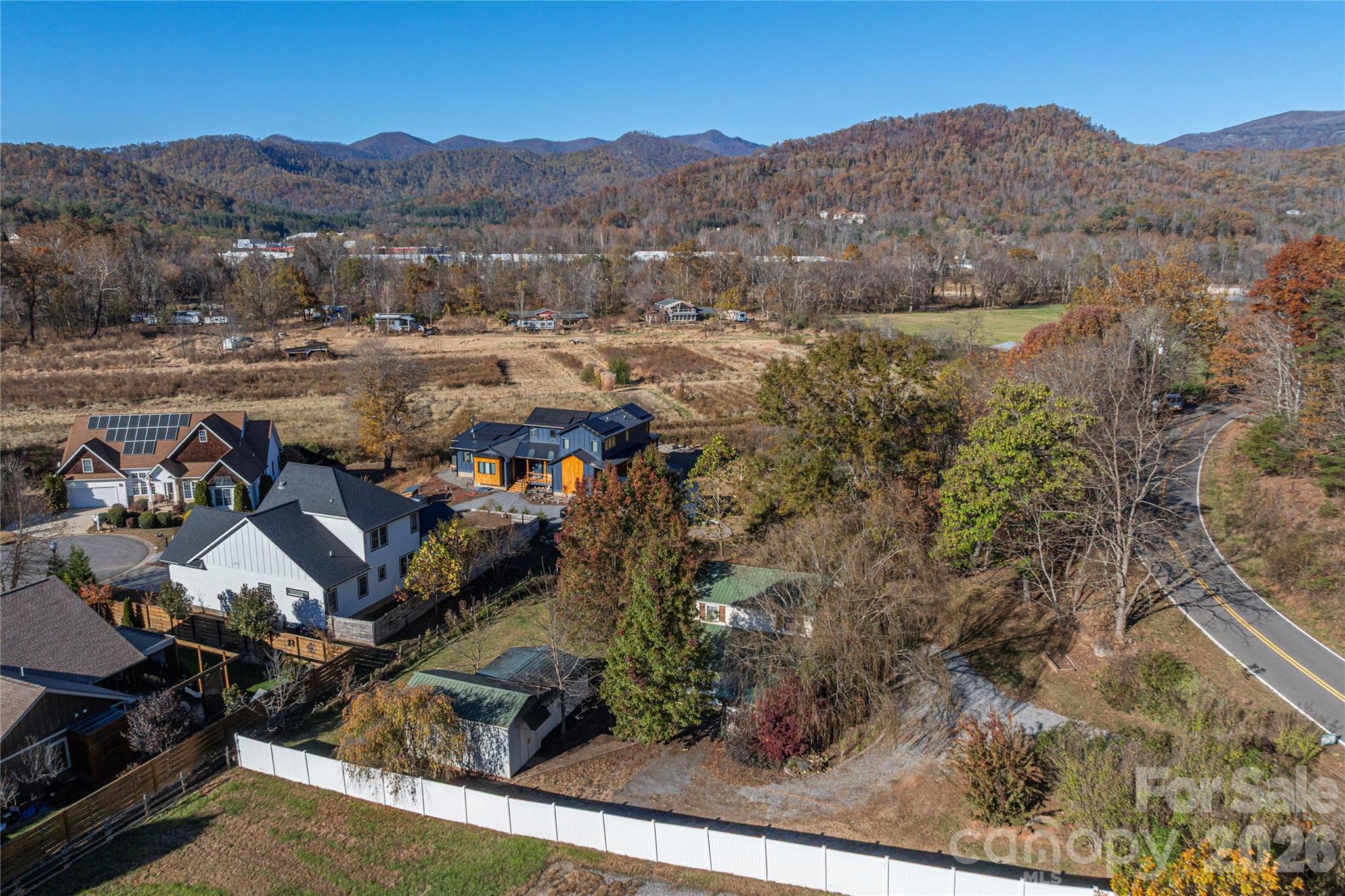 Duplex at 223 Davidson Road, Swannanoa, photo 25 of 32