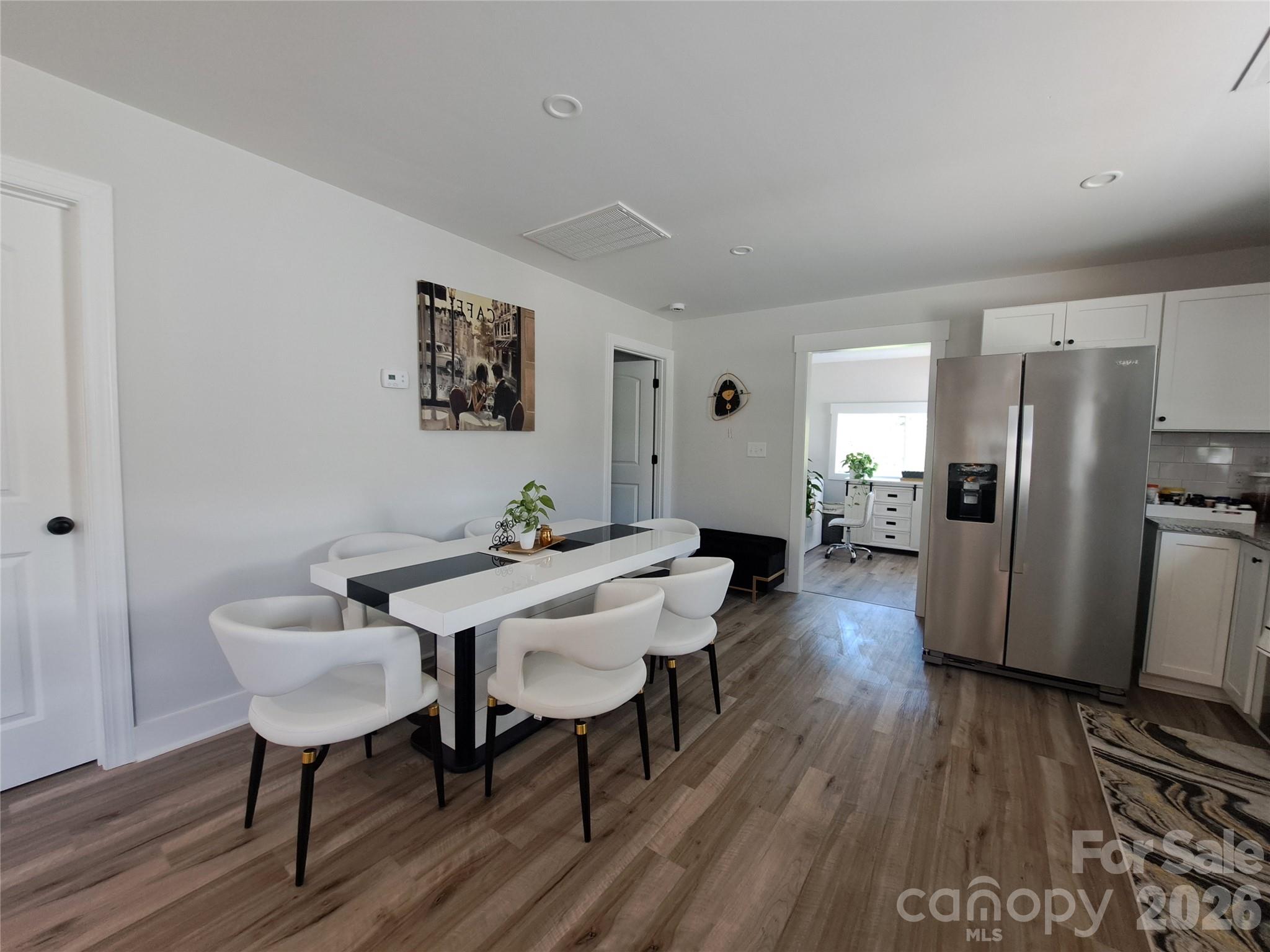 Single Family Residence at 425 Hilbert Road, Rockwell, photo 7 of 19