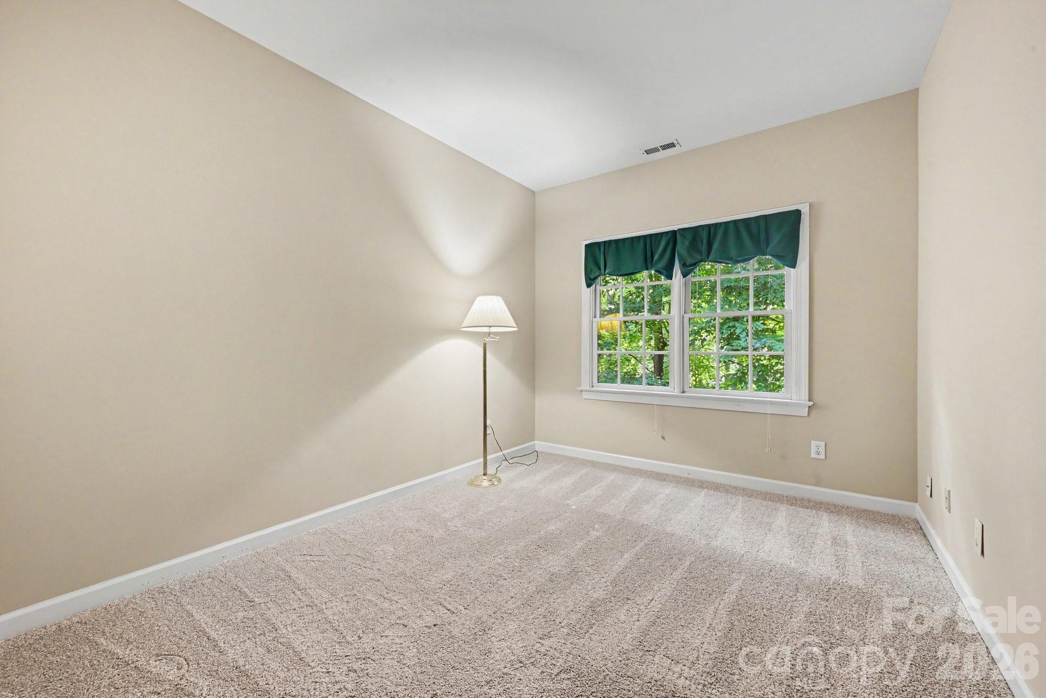 Single Family Residence at 130 River Wood Drive, Fort Mill, photo 25 of 45