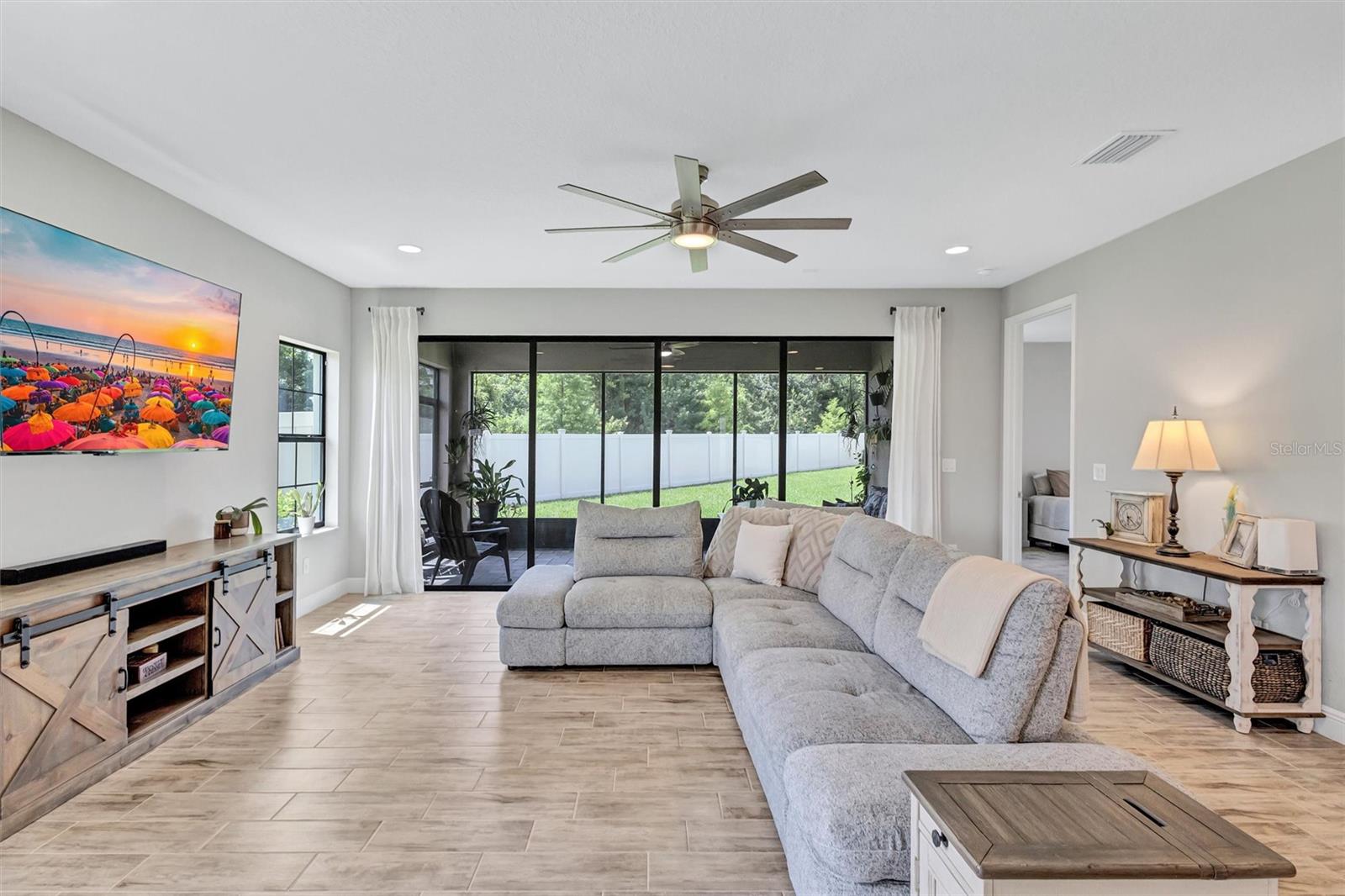 Single Family Residence at 12717 OAK HILL WAY, PARRISH, photo 12 of 62