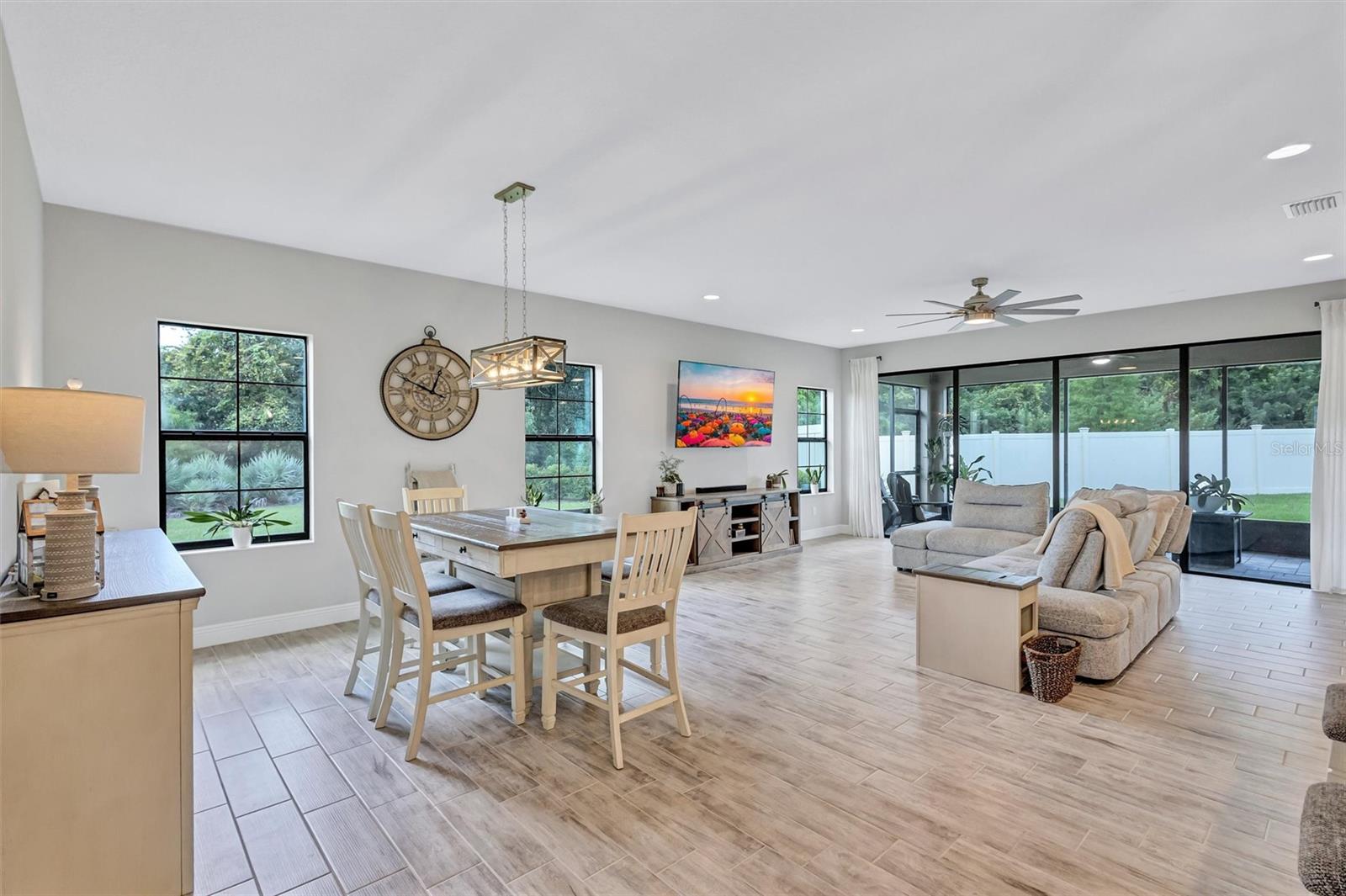 Single Family Residence at 12717 OAK HILL WAY, PARRISH, photo 14 of 62
