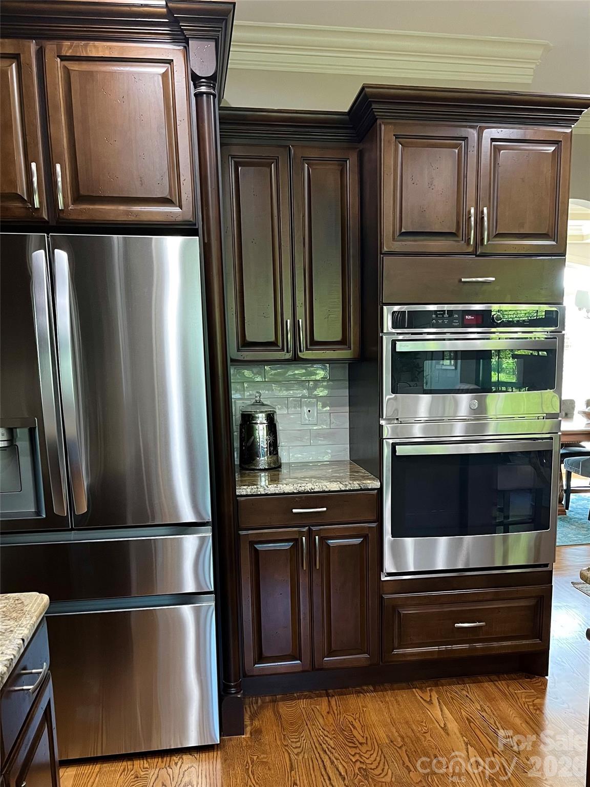 Single Family Residence at 5895 Bakers Point, Hickory, photo 11 of 47