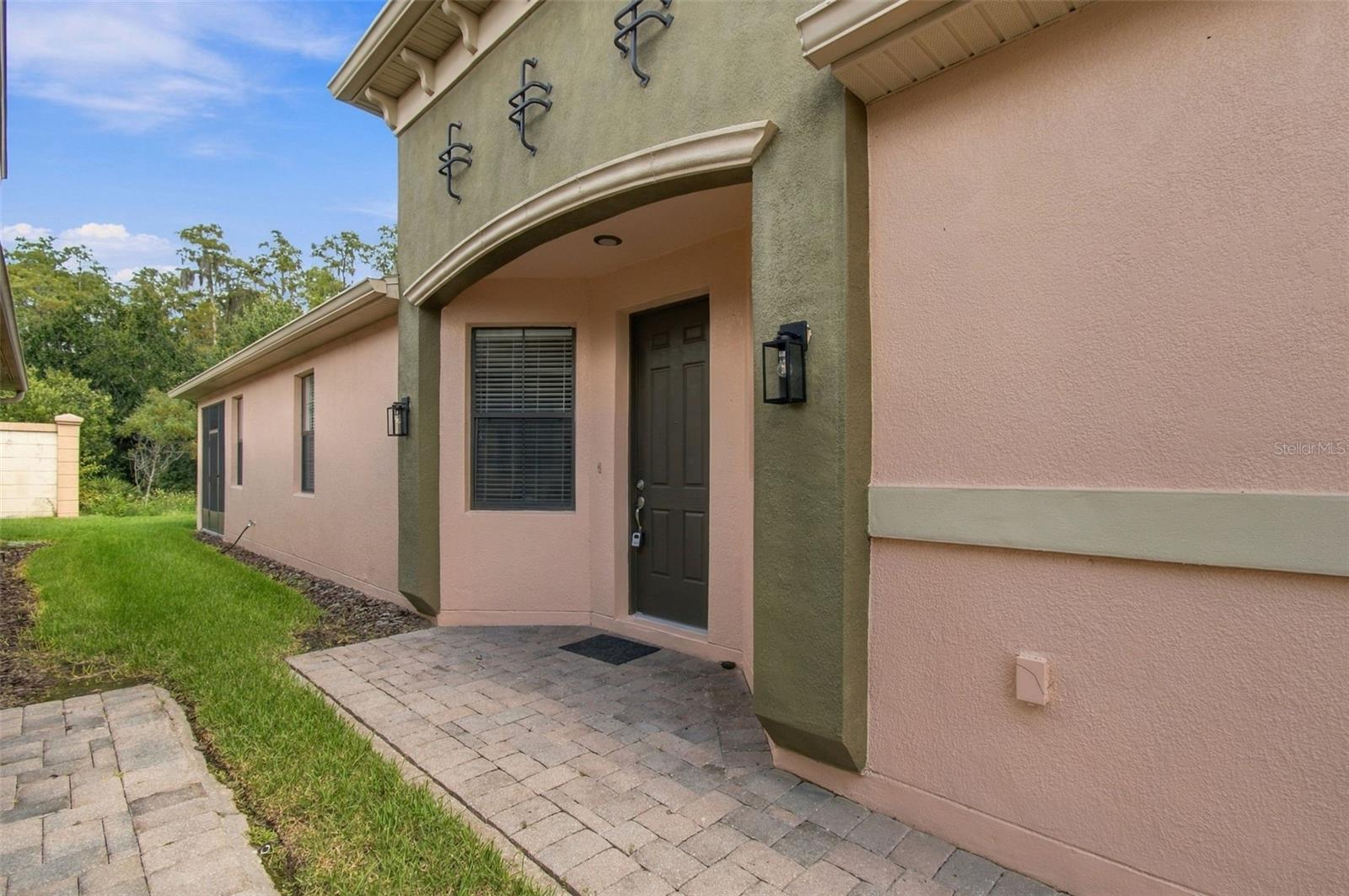 Single Family Residence at 884 GRAND CANAL DR, KISSIMMEE, photo 3 of 51