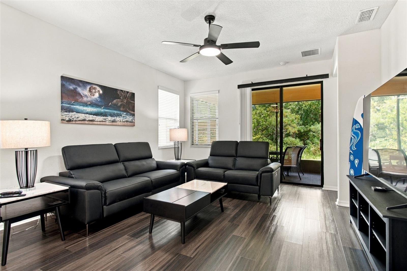 Single Family Residence at 884 GRAND CANAL DR, KISSIMMEE, photo 5 of 51