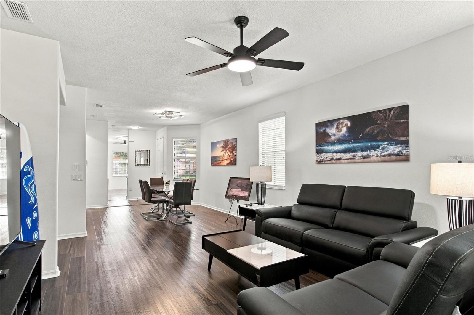 Single Family Residence at 884 GRAND CANAL DR, KISSIMMEE, photo 8 of 51