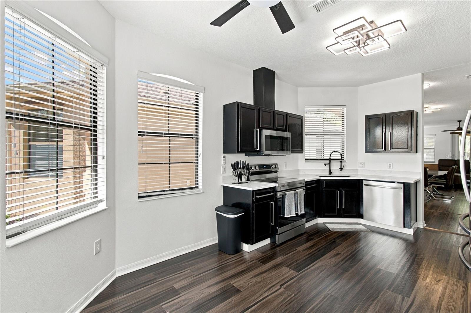 Single Family Residence at 884 GRAND CANAL DR, KISSIMMEE, photo 13 of 51