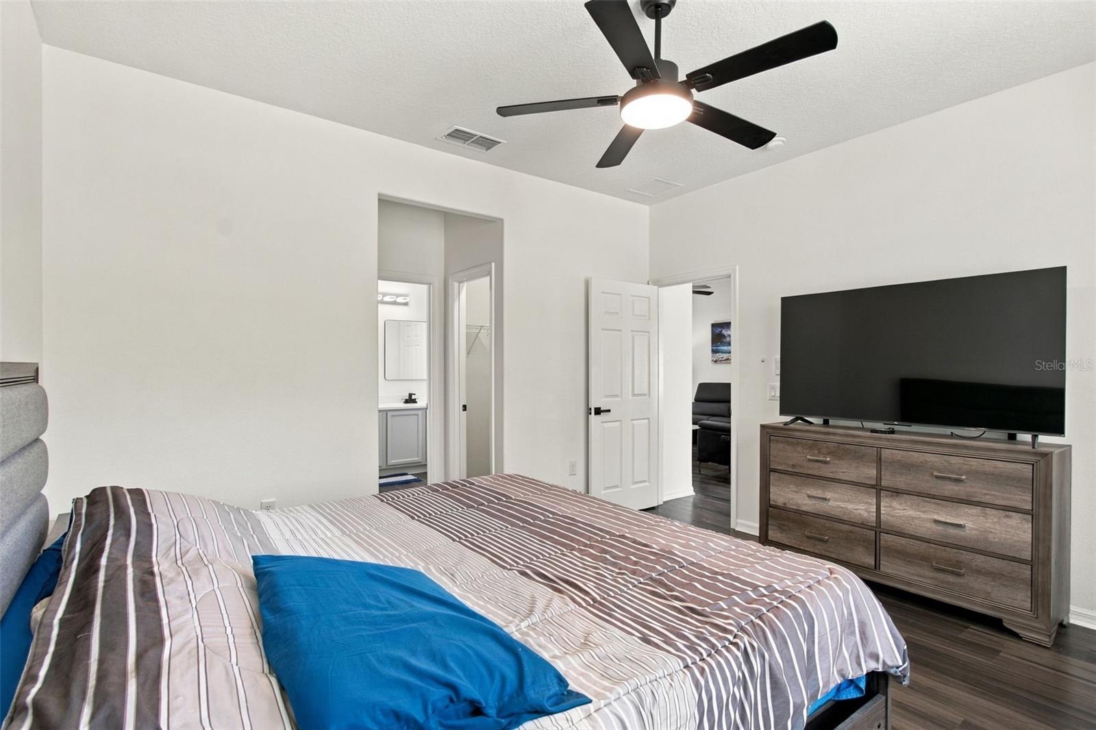 Single Family Residence at 884 GRAND CANAL DR, KISSIMMEE, photo 21 of 51