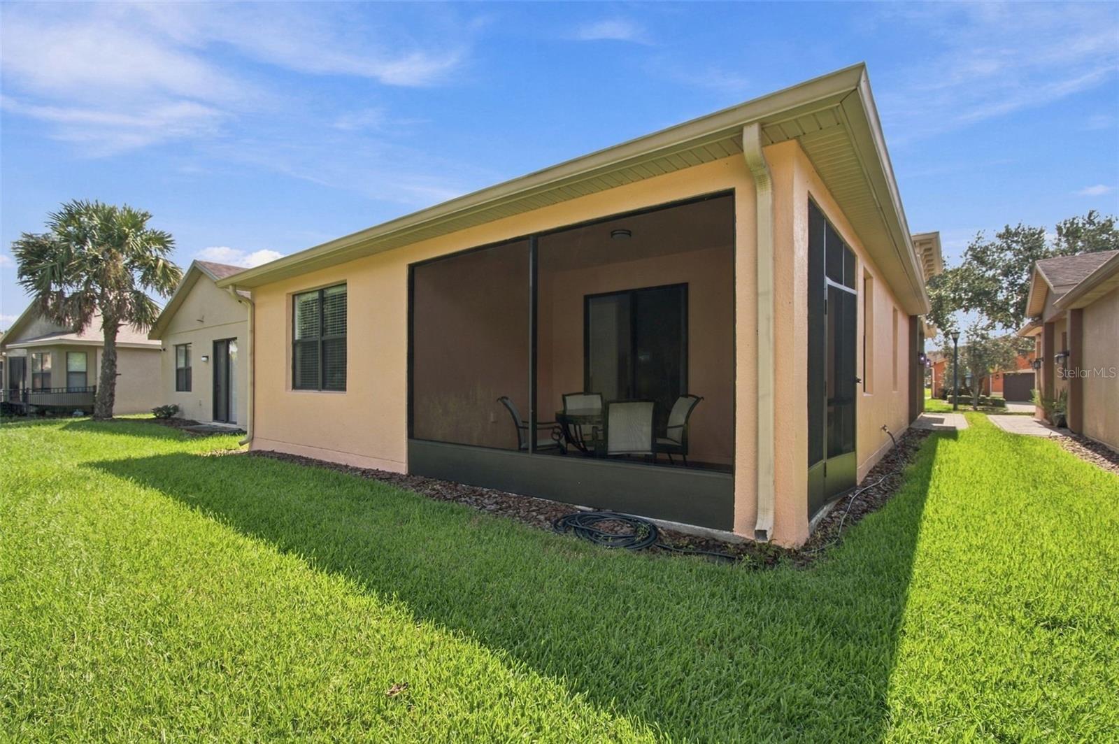Room for a fence - 884 GRAND CANAL DR, KISSIMMEE