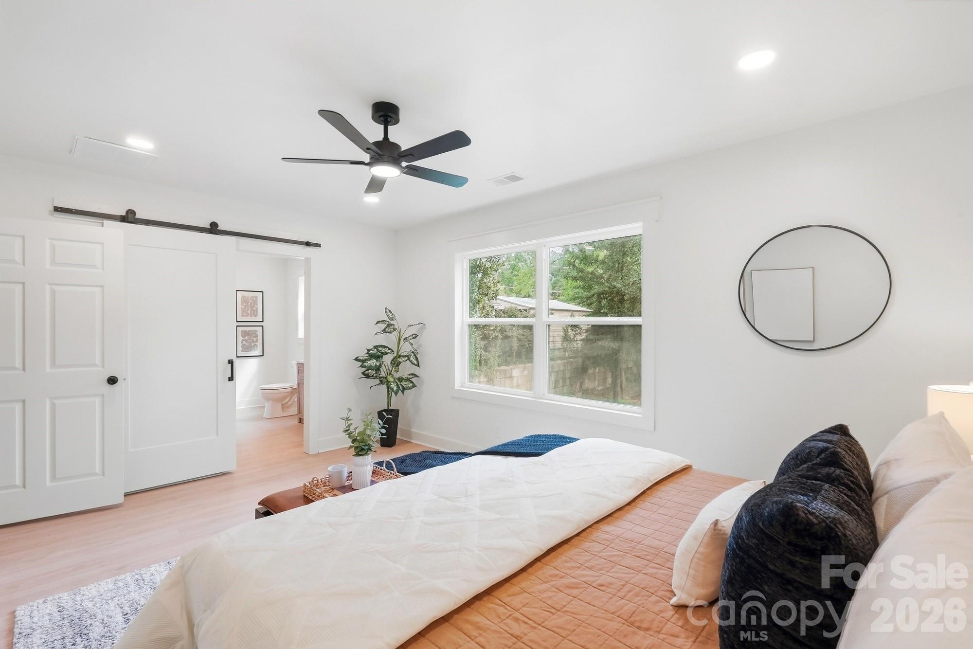 Single Family Residence at 211 Spratt Street, Fort Mill, photo 25 of 41