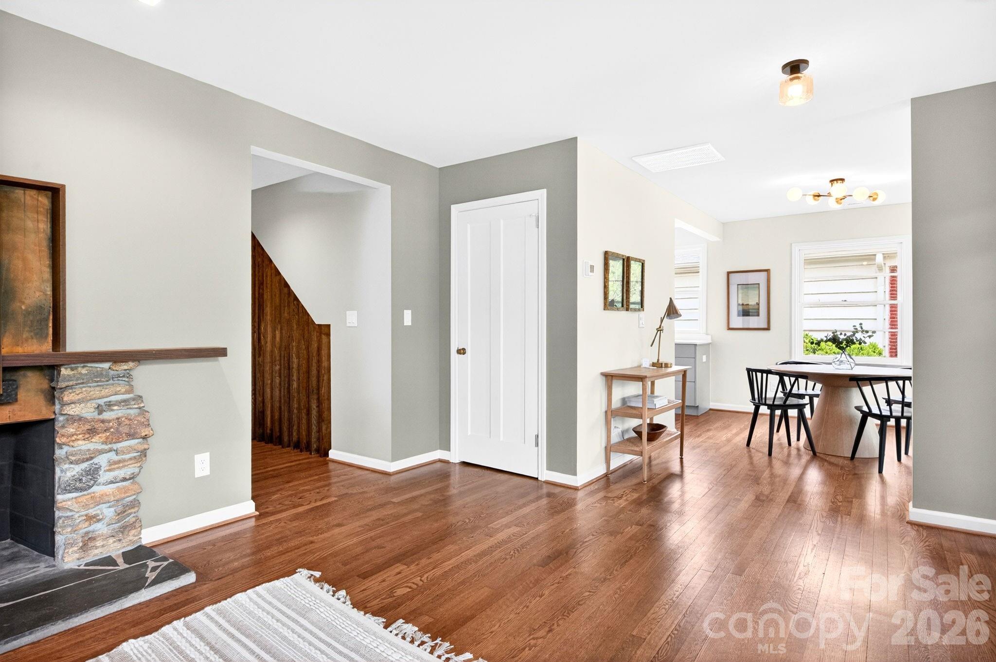 Single Family Residence at 4 Baird Lane, Asheville, photo 13 of 48